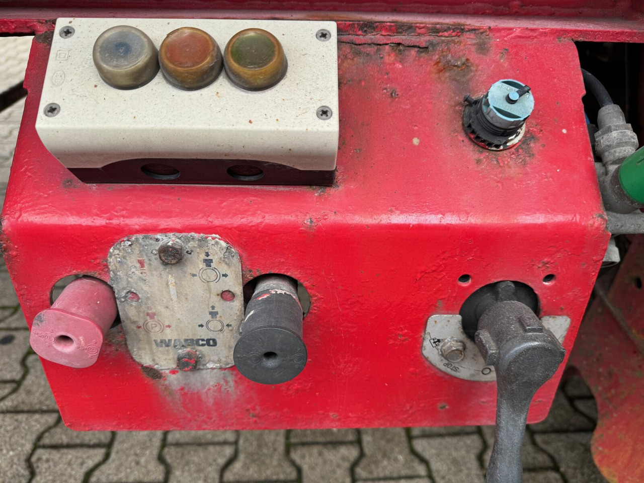 Lück SKF 35 LÜCK SKF 35, Stahlmulde ca. 37m³, Liftachse - Poluprikolica: slika Lück SKF 35 LÜCK SKF 35, Stahlmulde ca. 37m³, Liftachse - Poluprikolica Lück SKF 35 LÜCK SKF 35, Stahlmulde ca. 37m³, Liftachse - Poluprikolica: slika Lück SKF 35 LÜCK SKF 35, Stahlmulde ca. 37m³, Liftachse - Poluprikolica