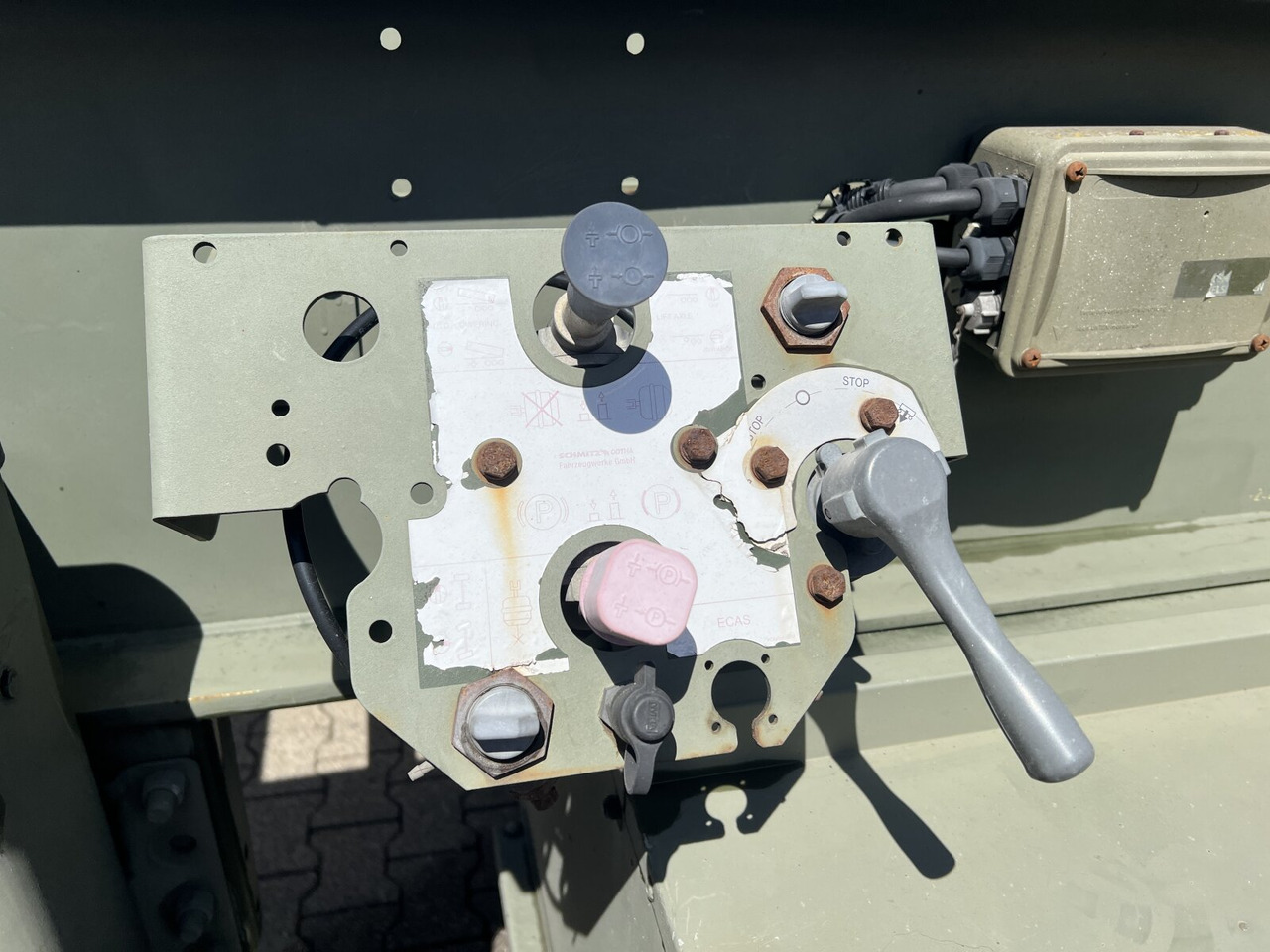 Schmitz Cargobull SCF 24 Containerchassis SCF 24 Containerchassis, 2x20/20/30/40ft, Ex-Bundeswehr! - Poluprikolica: slika Schmitz Cargobull SCF 24 Containerchassis SCF 24 Containerchassis, 2x20/20/30/40ft, Ex-Bundeswehr! - Poluprikolica Schmitz Cargobull SCF 24 Containerchassis SCF 24 Containerchassis, 2x20/20/30/40ft, Ex-Bundeswehr! - Poluprikolica: slika Schmitz Cargobull SCF 24 Containerchassis SCF 24 Containerchassis, 2x20/20/30/40ft, Ex-Bundeswehr! - Poluprikolica