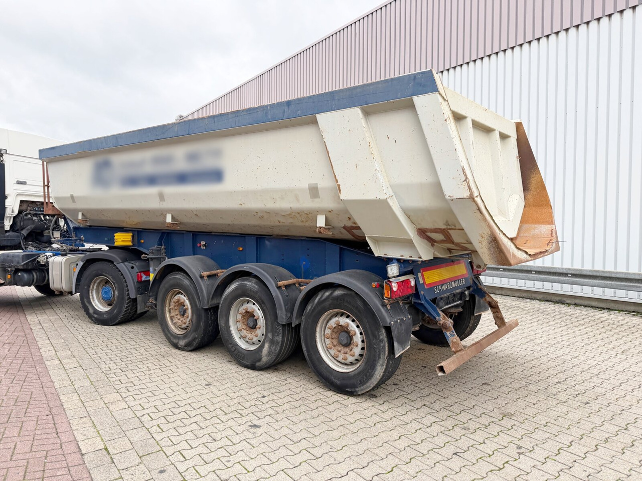 Schwarzmüller HKS 3/E-S1 HKS 3/E-S1, Liftachse, Stahlmulde, ca. 25m³ - Poluprikolica: slika Schwarzmüller HKS 3/E-S1 HKS 3/E-S1, Liftachse, Stahlmulde, ca. 25m³ - Poluprikolica Schwarzmüller HKS 3/E-S1 HKS 3/E-S1, Liftachse, Stahlmulde, ca. 25m³ - Poluprikolica: slika Schwarzmüller HKS 3/E-S1 HKS 3/E-S1, Liftachse, Stahlmulde, ca. 25m³ - Poluprikolica