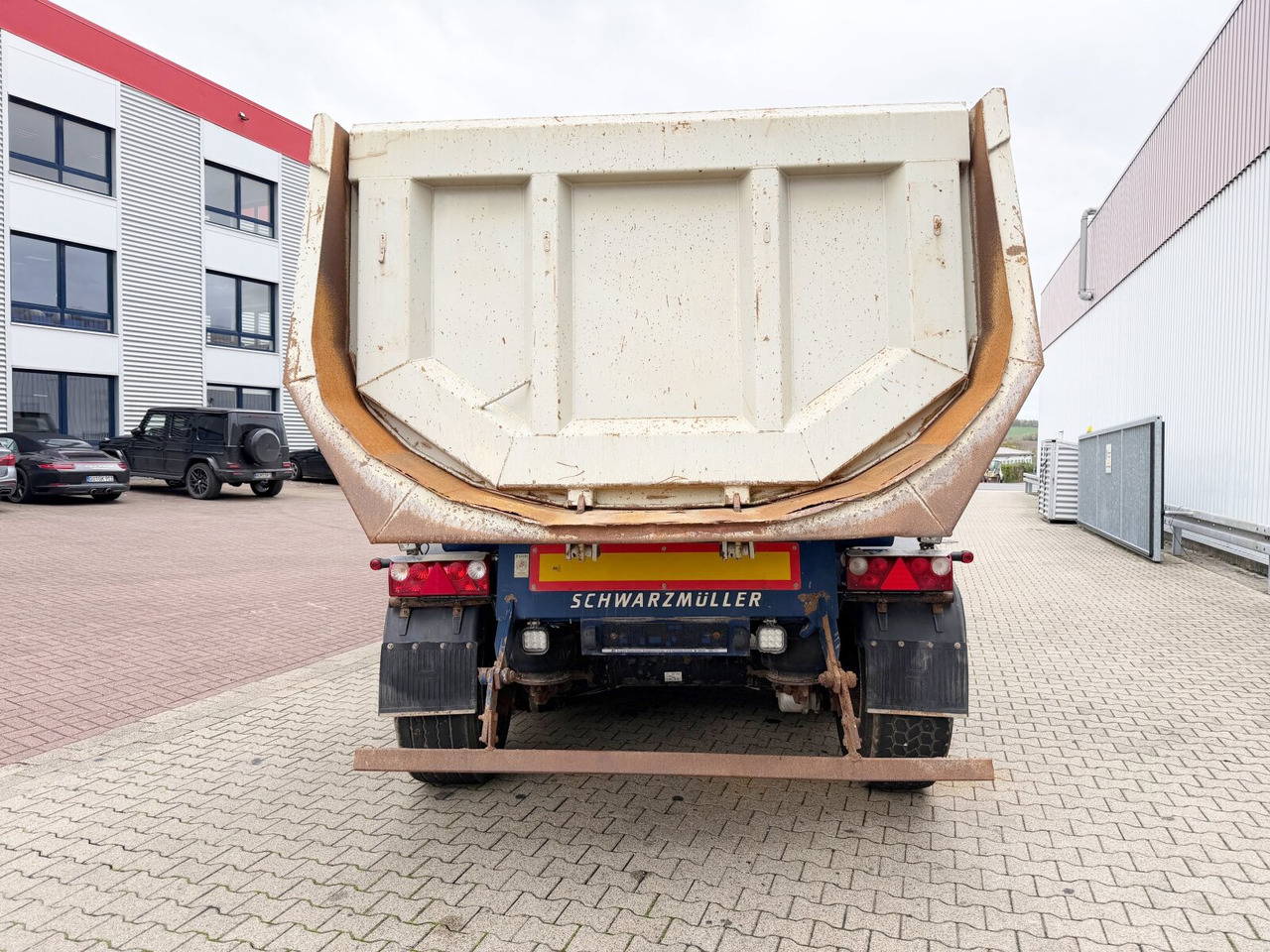 Schwarzmüller HKS 3/E-S1 HKS 3/E-S1, Liftachse, Stahlmulde, ca. 25m³ - Poluprikolica: slika Schwarzmüller HKS 3/E-S1 HKS 3/E-S1, Liftachse, Stahlmulde, ca. 25m³ - Poluprikolica Schwarzmüller HKS 3/E-S1 HKS 3/E-S1, Liftachse, Stahlmulde, ca. 25m³ - Poluprikolica: slika Schwarzmüller HKS 3/E-S1 HKS 3/E-S1, Liftachse, Stahlmulde, ca. 25m³ - Poluprikolica