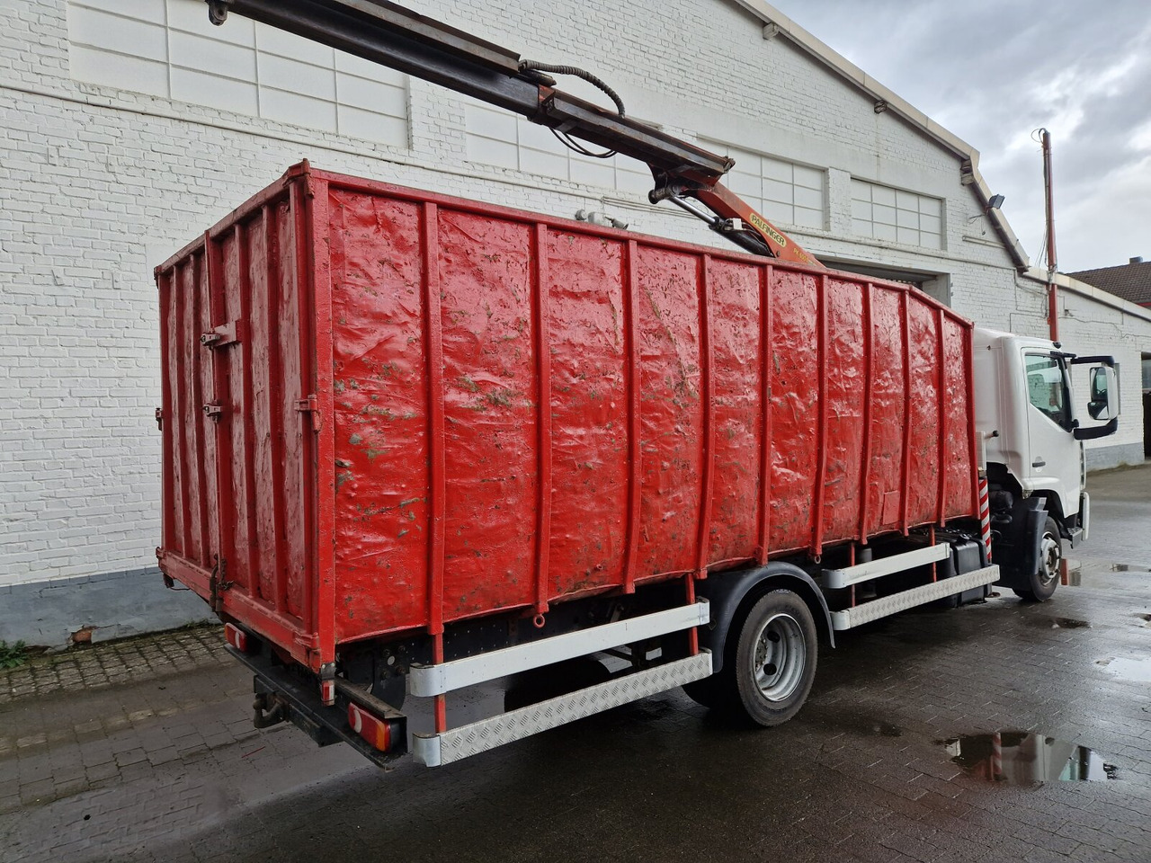Renault D 180.75 4x2 D 180.75 4x2 mit Kran Palfinger PK6001 - Kamion s kranom, Kamion sandučar: slika Renault D 180.75 4x2 D 180.75 4x2 mit Kran Palfinger PK6001 - Kamion s kranom, Kamion sandučar Renault D 180.75 4x2 D 180.75 4x2 mit Kran Palfinger PK6001 - Kamion s kranom, Kamion sandučar: slika Renault D 180.75 4x2 D 180.75 4x2 mit Kran Palfinger PK6001 - Kamion s kranom, Kamion sandučar