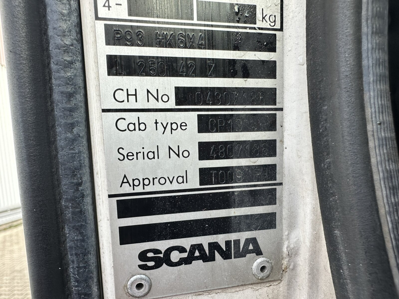 Scania P93 HK 250 6x4L P93 HK 250 6x4L - Kamion-šasija: slika Scania P93 HK 250 6x4L P93 HK 250 6x4L - Kamion-šasija Scania P93 HK 250 6x4L P93 HK 250 6x4L - Kamion-šasija: slika Scania P93 HK 250 6x4L P93 HK 250 6x4L - Kamion-šasija