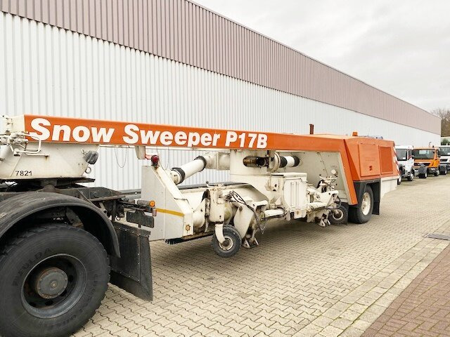 Snow Sweeper P17B Snow Sweeper P17B, V8-Motor, Kehrblasgerät, 4x Vorhanden! - Pometač podova, Kamion: slika Snow Sweeper P17B Snow Sweeper P17B, V8-Motor, Kehrblasgerät, 4x Vorhanden! - Pometač podova, Kamion Snow Sweeper P17B Snow Sweeper P17B, V8-Motor, Kehrblasgerät, 4x Vorhanden! - Pometač podova, Kamion: slika Snow Sweeper P17B Snow Sweeper P17B, V8-Motor, Kehrblasgerät, 4x Vorhanden! - Pometač podova, Kamion