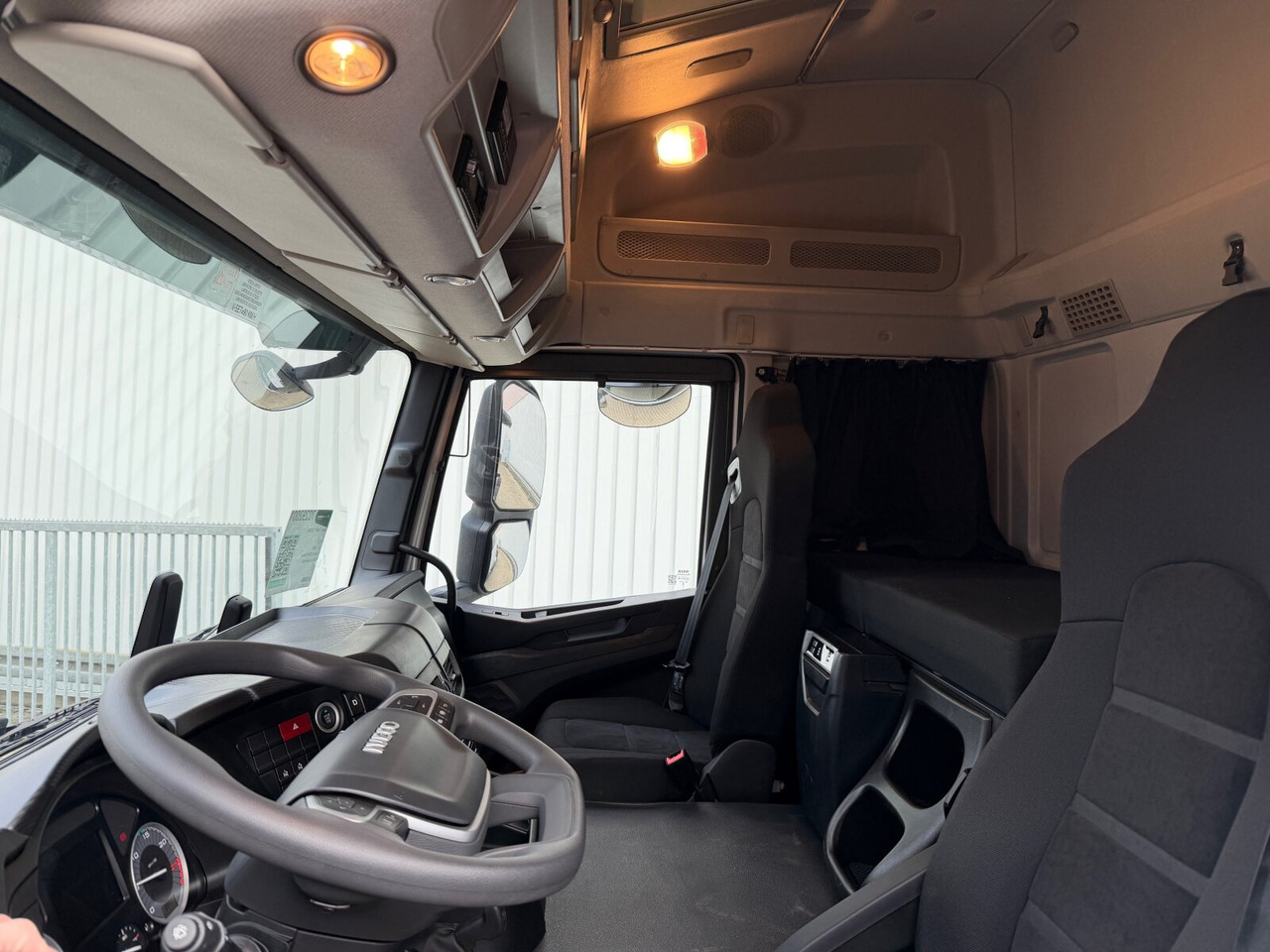 T-Way AT410T51 8x4 T-Way AT410T51 8x4, Retarder, Nebenantrieb, 4x VORHANDEN! - Kamion-šasija: slika T-Way AT410T51 8x4 T-Way AT410T51 8x4, Retarder, Nebenantrieb, 4x VORHANDEN! - Kamion-šasija T-Way AT410T51 8x4 T-Way AT410T51 8x4, Retarder, Nebenantrieb, 4x VORHANDEN! - Kamion-šasija: slika T-Way AT410T51 8x4 T-Way AT410T51 8x4, Retarder, Nebenantrieb, 4x VORHANDEN! - Kamion-šasija