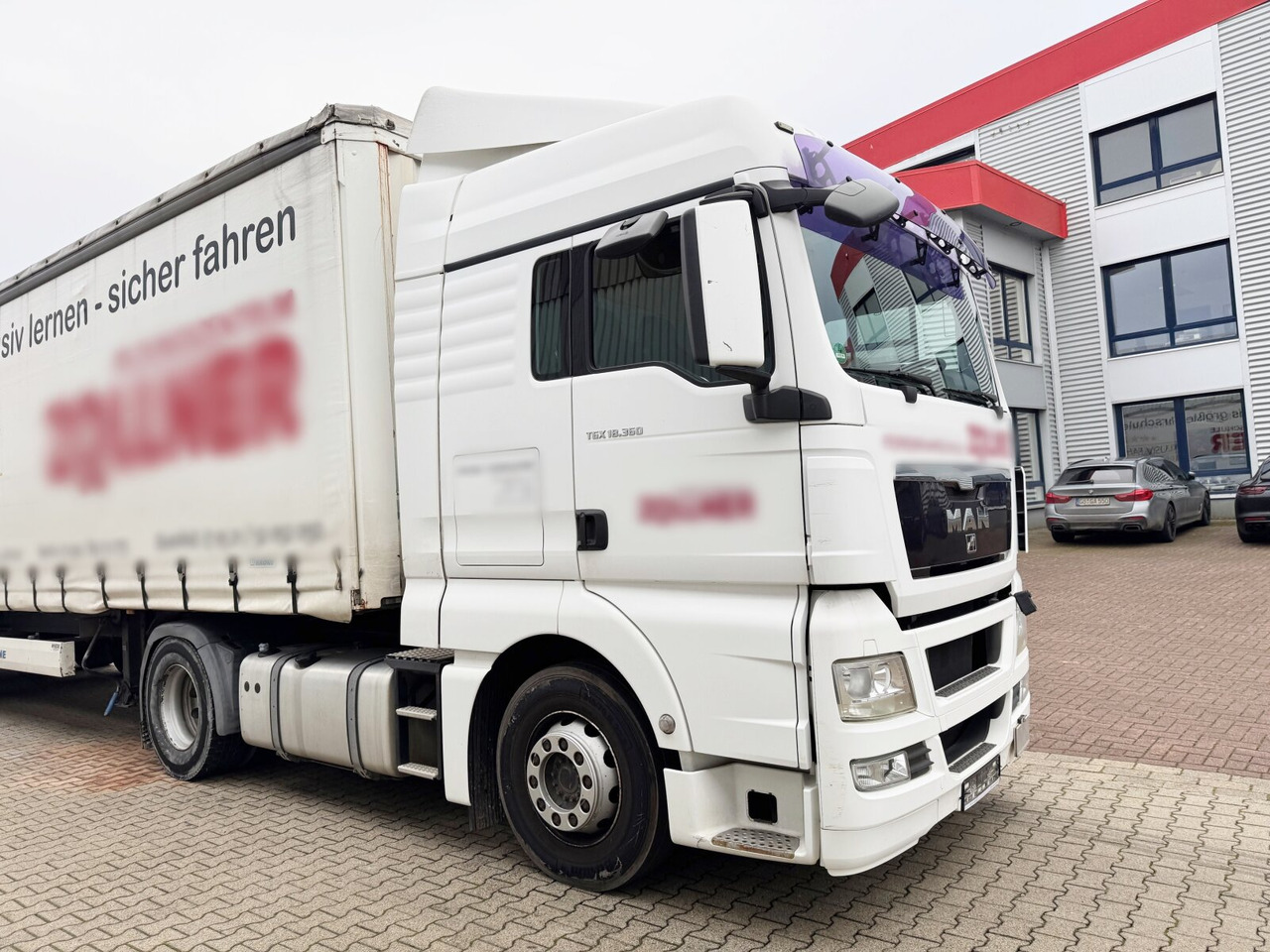 Zakup MAN TGX 18.360 4x2 BLS TGX 18.360 4x2 BLS, Fahrschulausstattung MAN TGX 18.360 4x2 BLS TGX 18.360 4x2 BLS, Fahrschulausstattung: slika Zakup MAN TGX 18.360 4x2 BLS TGX 18.360 4x2 BLS, Fahrschulausstattung MAN TGX 18.360 4x2 BLS TGX 18.360 4x2 BLS, Fahrschulausstattung