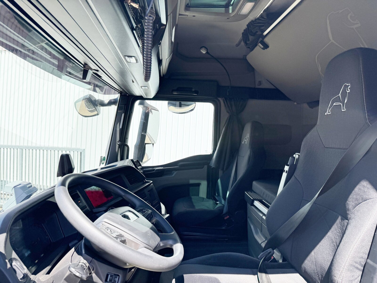 MAN TGX 18.470 4x2 BL TGX 18.470 4x2 BL, Retarder, Navi - Tegljač: slika MAN TGX 18.470 4x2 BL TGX 18.470 4x2 BL, Retarder, Navi - Tegljač MAN TGX 18.470 4x2 BL TGX 18.470 4x2 BL, Retarder, Navi - Tegljač: slika MAN TGX 18.470 4x2 BL TGX 18.470 4x2 BL, Retarder, Navi - Tegljač
