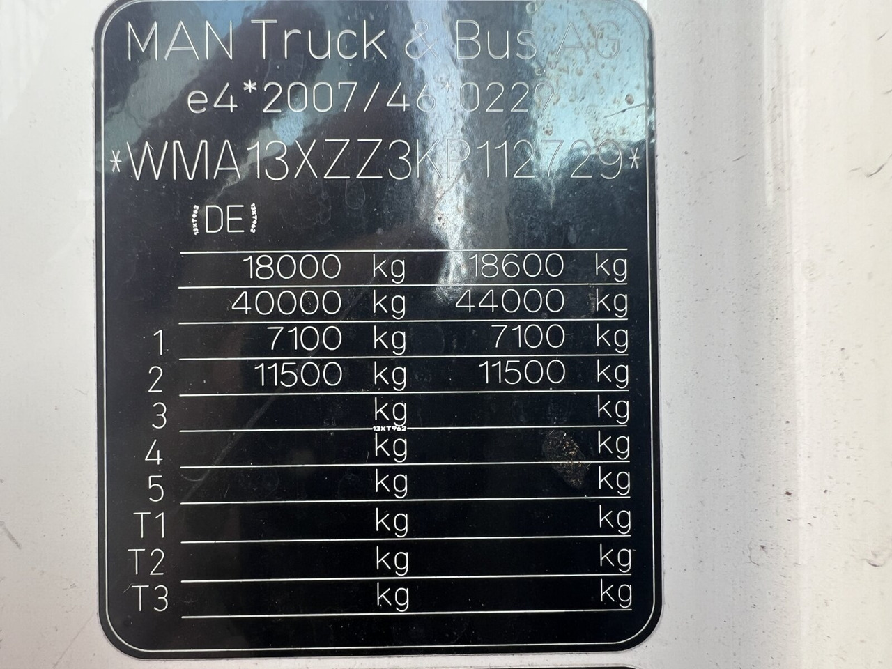 Tegljač MAN TGX 18.500 4X2 LLS TGX 18.500 4X2 LLS, Retarder, Vollumer: slika Tegljač MAN TGX 18.500 4X2 LLS TGX 18.500 4X2 LLS, Retarder, Vollumer