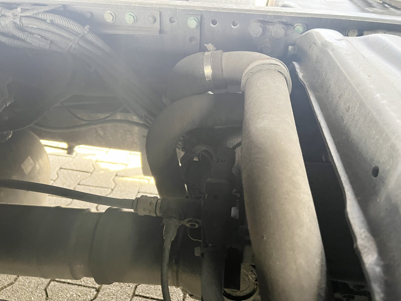 Tegljač MAN TGX 18.500 4X2 LLS TGX 18.500 4X2 LLS, Retarder, Vollumer: slika Tegljač MAN TGX 18.500 4X2 LLS TGX 18.500 4X2 LLS, Retarder, Vollumer