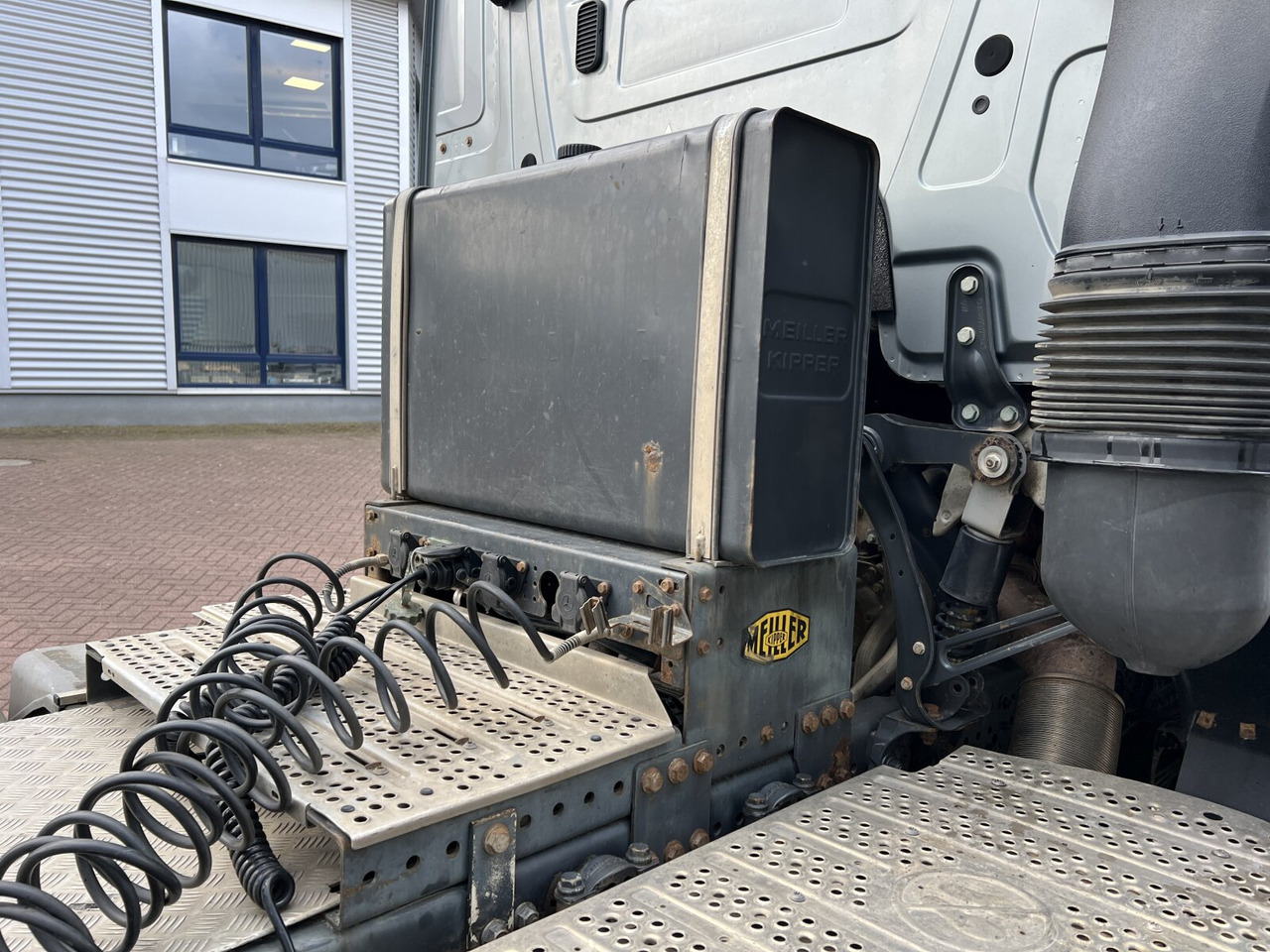 Mercedes-Benz Arocs 2651 LS 6x4 Arocs 2651 LS 6x4, Retarder, StreamSpace, Hydraulik - Tegljač: slika Mercedes-Benz Arocs 2651 LS 6x4 Arocs 2651 LS 6x4, Retarder, StreamSpace, Hydraulik - Tegljač Mercedes-Benz Arocs 2651 LS 6x4 Arocs 2651 LS 6x4, Retarder, StreamSpace, Hydraulik - Tegljač: slika Mercedes-Benz Arocs 2651 LS 6x4 Arocs 2651 LS 6x4, Retarder, StreamSpace, Hydraulik - Tegljač