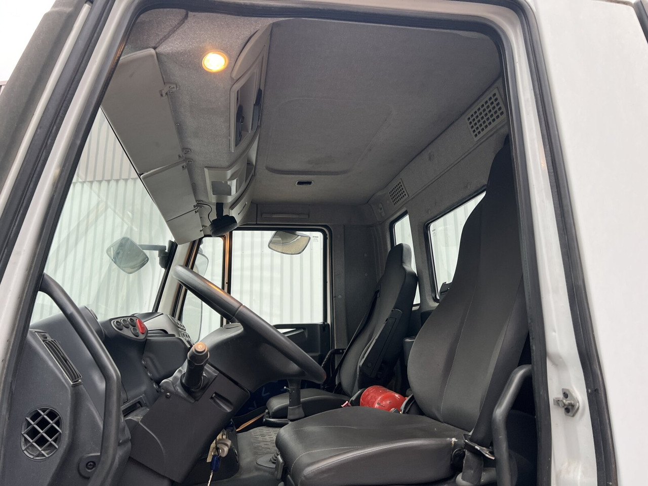 Interior photo 1: Tegljač Stralis AD440S42T/P 4x2 Stralis AD440X42T/P 4x2, Ex-