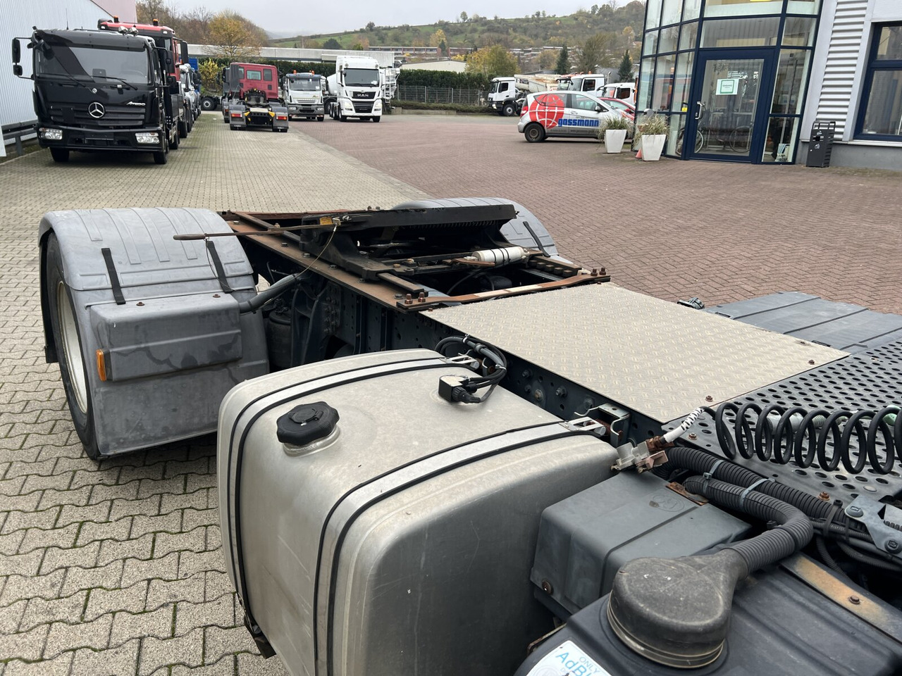 Tegljač Stralis AD440S42T/P 4x2 Stralis AD440X42T/P 4x2, Ex-: slika Tegljač Stralis AD440S42T/P 4x2 Stralis AD440X42T/P 4x2, Ex-