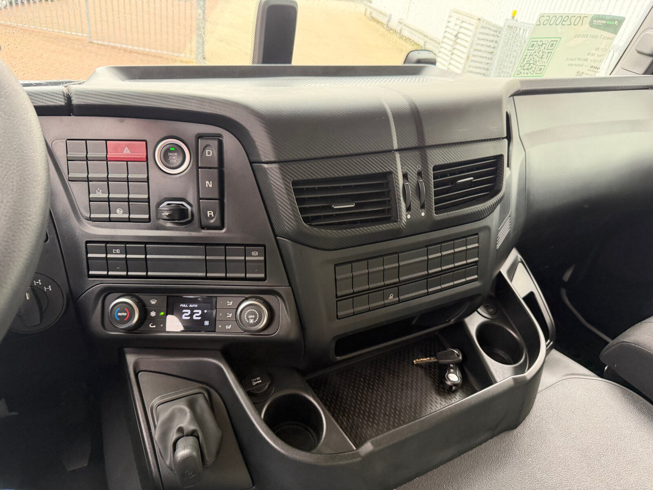 T-Way 360 6x6 T-Way 360 6x6, Nebenantrieb, 3x VORHANDEN! - Tegljač: slika T-Way 360 6x6 T-Way 360 6x6, Nebenantrieb, 3x VORHANDEN! - Tegljač T-Way 360 6x6 T-Way 360 6x6, Nebenantrieb, 3x VORHANDEN! - Tegljač: slika T-Way 360 6x6 T-Way 360 6x6, Nebenantrieb, 3x VORHANDEN! - Tegljač