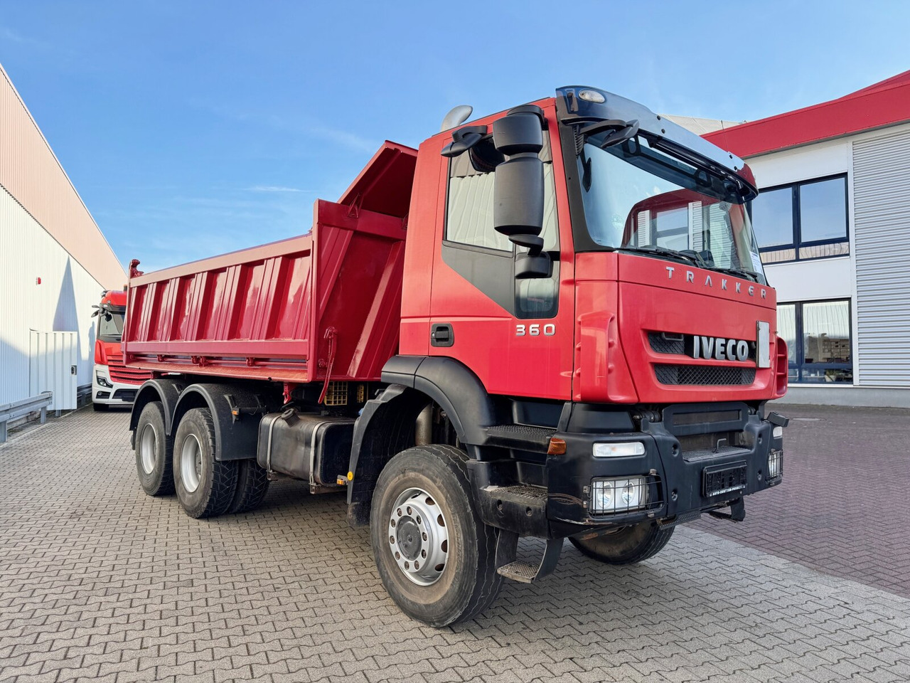 Kiper Trakker AD260T36W 6x6 Trakker AD260T36W 6x6: slika Kiper Trakker AD260T36W 6x6 Trakker AD260T36W 6x6