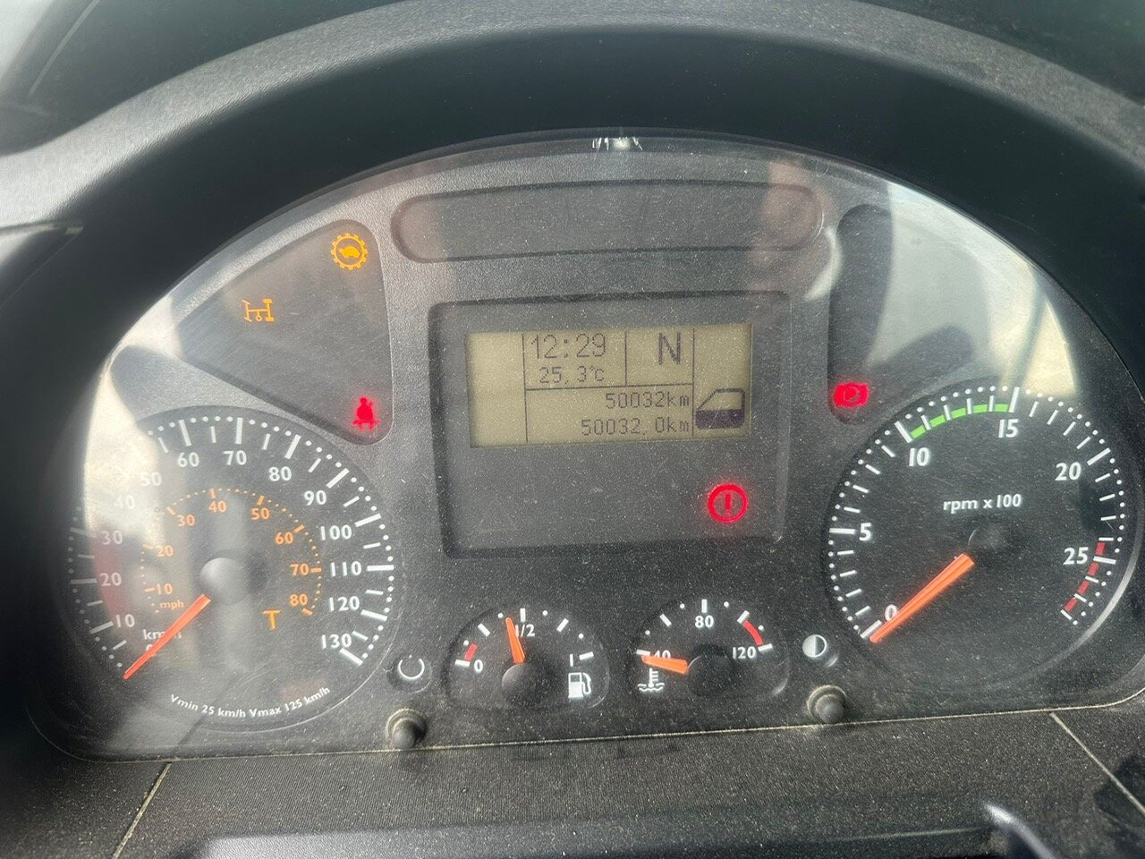 Trakker AD340T41B 8x4 Trakker AD340T41B 8x4, Betonmischer Stetter ca. 9m³ - Automješalica: slika Trakker AD340T41B 8x4 Trakker AD340T41B 8x4, Betonmischer Stetter ca. 9m³ - Automješalica Trakker AD340T41B 8x4 Trakker AD340T41B 8x4, Betonmischer Stetter ca. 9m³ - Automješalica: slika Trakker AD340T41B 8x4 Trakker AD340T41B 8x4, Betonmischer Stetter ca. 9m³ - Automješalica