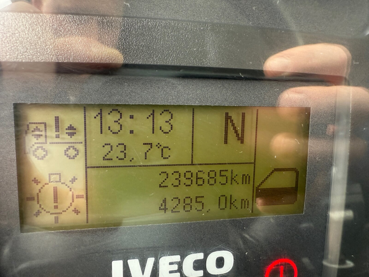 Trakker AT190T33W/P 4x4 Trakker AT190T33W/P 4x4, Winterdienstausstattung - Kamion s kukastom dizalicom: slika Trakker AT190T33W/P 4x4 Trakker AT190T33W/P 4x4, Winterdienstausstattung - Kamion s kukastom dizalicom Trakker AT190T33W/P 4x4 Trakker AT190T33W/P 4x4, Winterdienstausstattung - Kamion s kukastom dizalicom: slika Trakker AT190T33W/P 4x4 Trakker AT190T33W/P 4x4, Winterdienstausstattung - Kamion s kukastom dizalicom