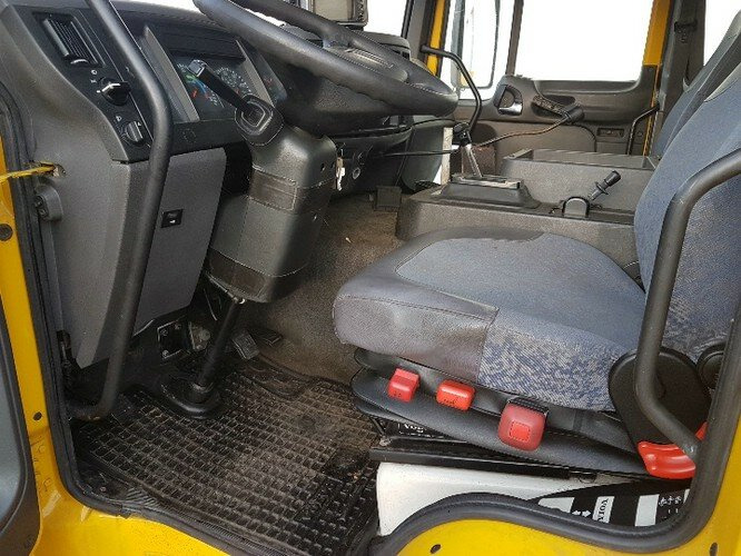 Volvo FL 612 L FL 612 L, Abschleppwagen Hubbrille 3 to - Kamion za vuču: slika Volvo FL 612 L FL 612 L, Abschleppwagen Hubbrille 3 to - Kamion za vuču Volvo FL 612 L FL 612 L, Abschleppwagen Hubbrille 3 to - Kamion za vuču: slika Volvo FL 612 L FL 612 L, Abschleppwagen Hubbrille 3 to - Kamion za vuču