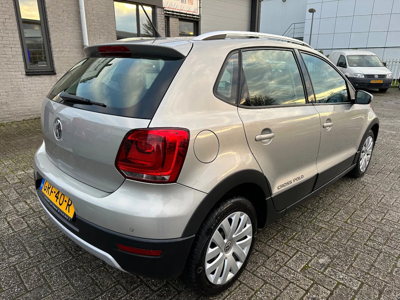 Volkswagen Polo 1.2 TSI CROSS + AUTOMATIC + 101.474 KM + APK/TUV - Hatchback: slika Volkswagen Polo 1.2 TSI CROSS + AUTOMATIC + 101.474 KM + APK/TUV - Hatchback Volkswagen Polo 1.2 TSI CROSS + AUTOMATIC + 101.474 KM + APK/TUV - Hatchback: slika Volkswagen Polo 1.2 TSI CROSS + AUTOMATIC + 101.474 KM + APK/TUV - Hatchback