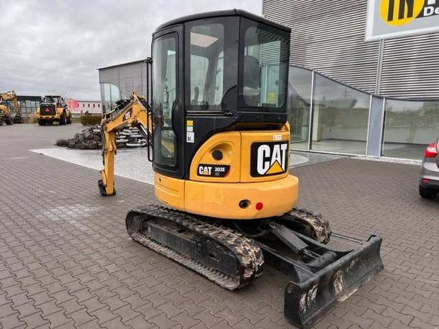 CAT 303 E CR - Mini bager: slika CAT 303 E CR - Mini bager CAT 303 E CR - Mini bager: slika CAT 303 E CR - Mini bager