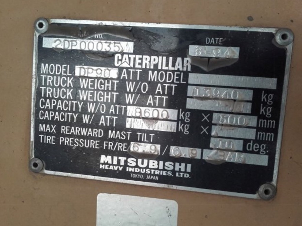 Diesel viličar CAT DP90: slika Diesel viličar CAT DP90 Diesel viličar CAT DP90: slika Diesel viličar CAT DP90