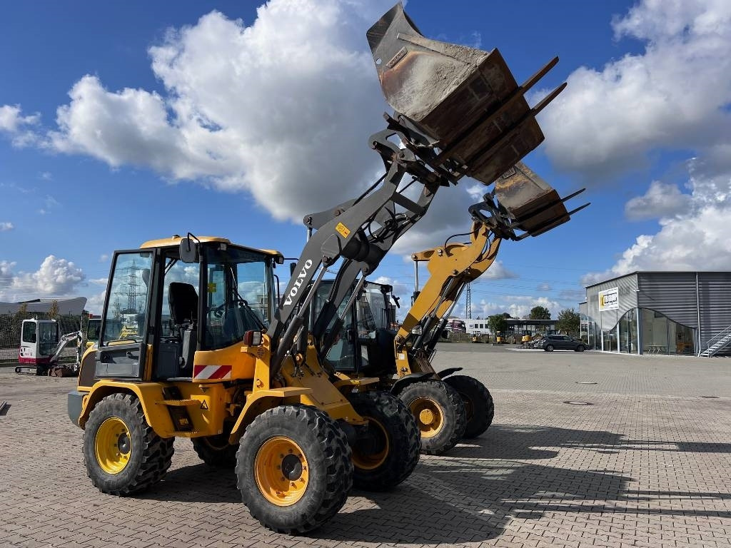 Zakup Volvo L 35 G  Volvo L 35 G: slika Zakup Volvo L 35 G  Volvo L 35 G