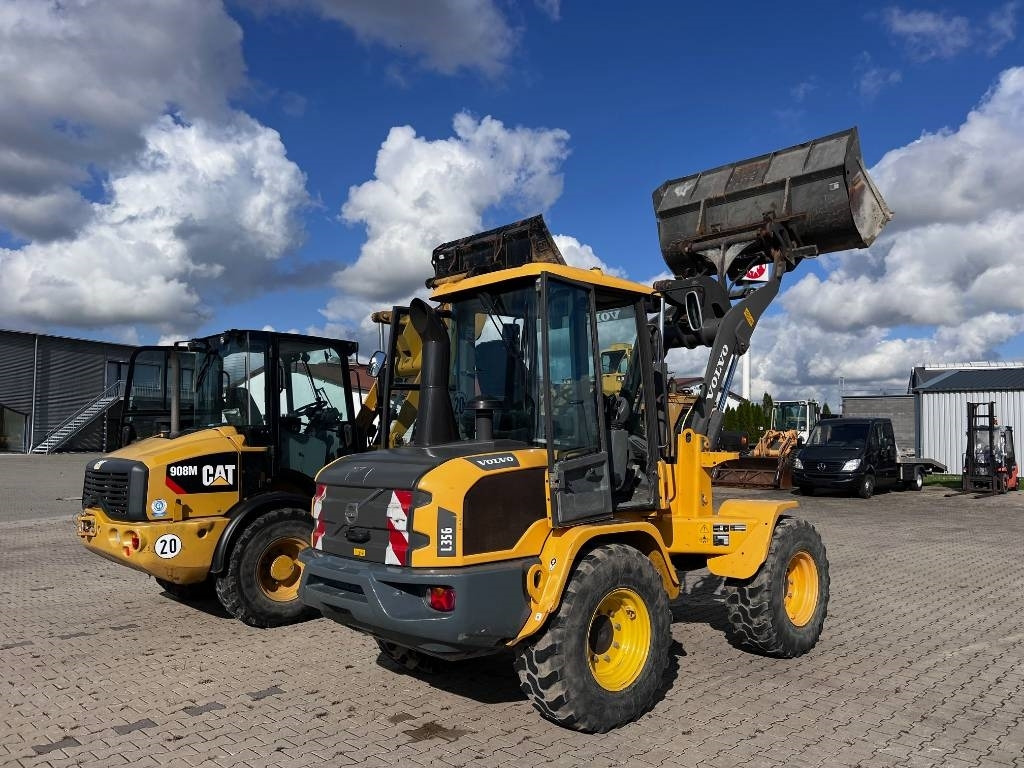 Zakup Volvo L 35 G  Volvo L 35 G: slika Zakup Volvo L 35 G  Volvo L 35 G