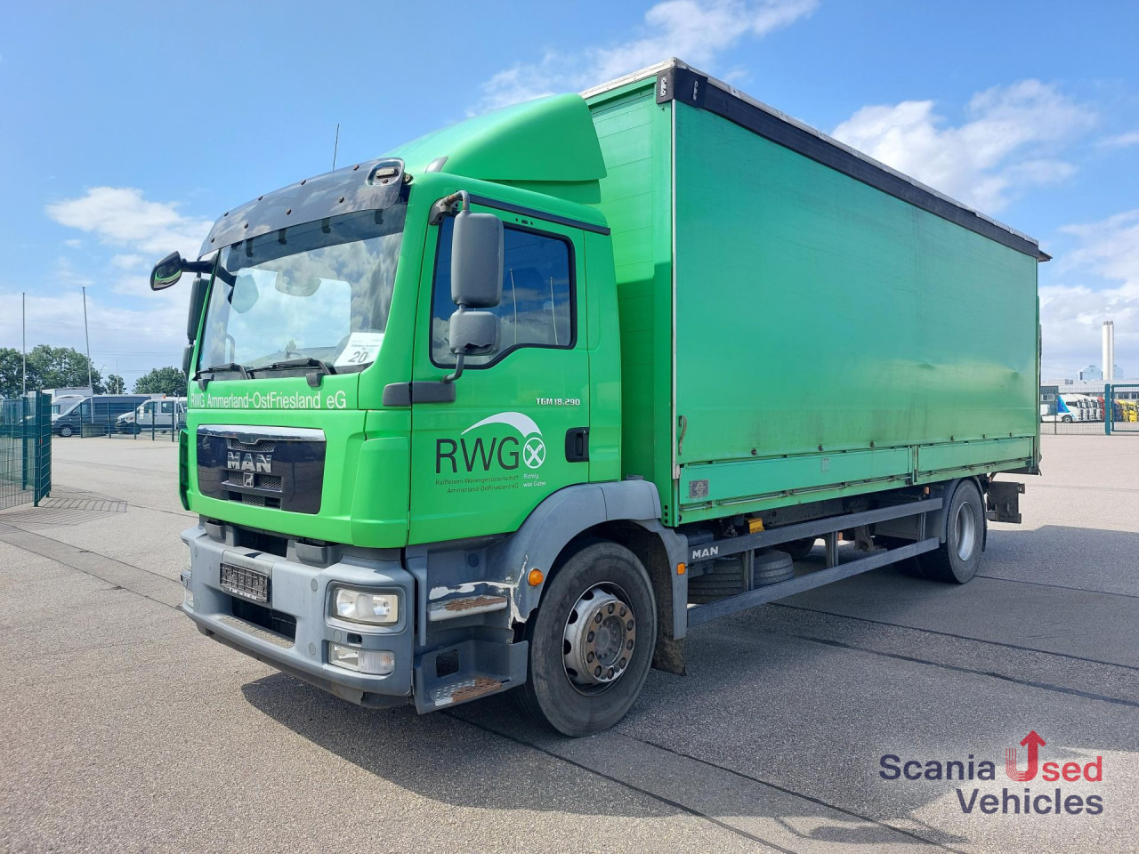 MAN TGM 18.290 LKW Plane, Spriegel +Boardwand+ LBW 1,5 - Kamion s ceradom: slika MAN TGM 18.290 LKW Plane, Spriegel +Boardwand+ LBW 1,5 - Kamion s ceradom MAN TGM 18.290 LKW Plane, Spriegel +Boardwand+ LBW 1,5 - Kamion s ceradom: slika MAN TGM 18.290 LKW Plane, Spriegel +Boardwand+ LBW 1,5 - Kamion s ceradom