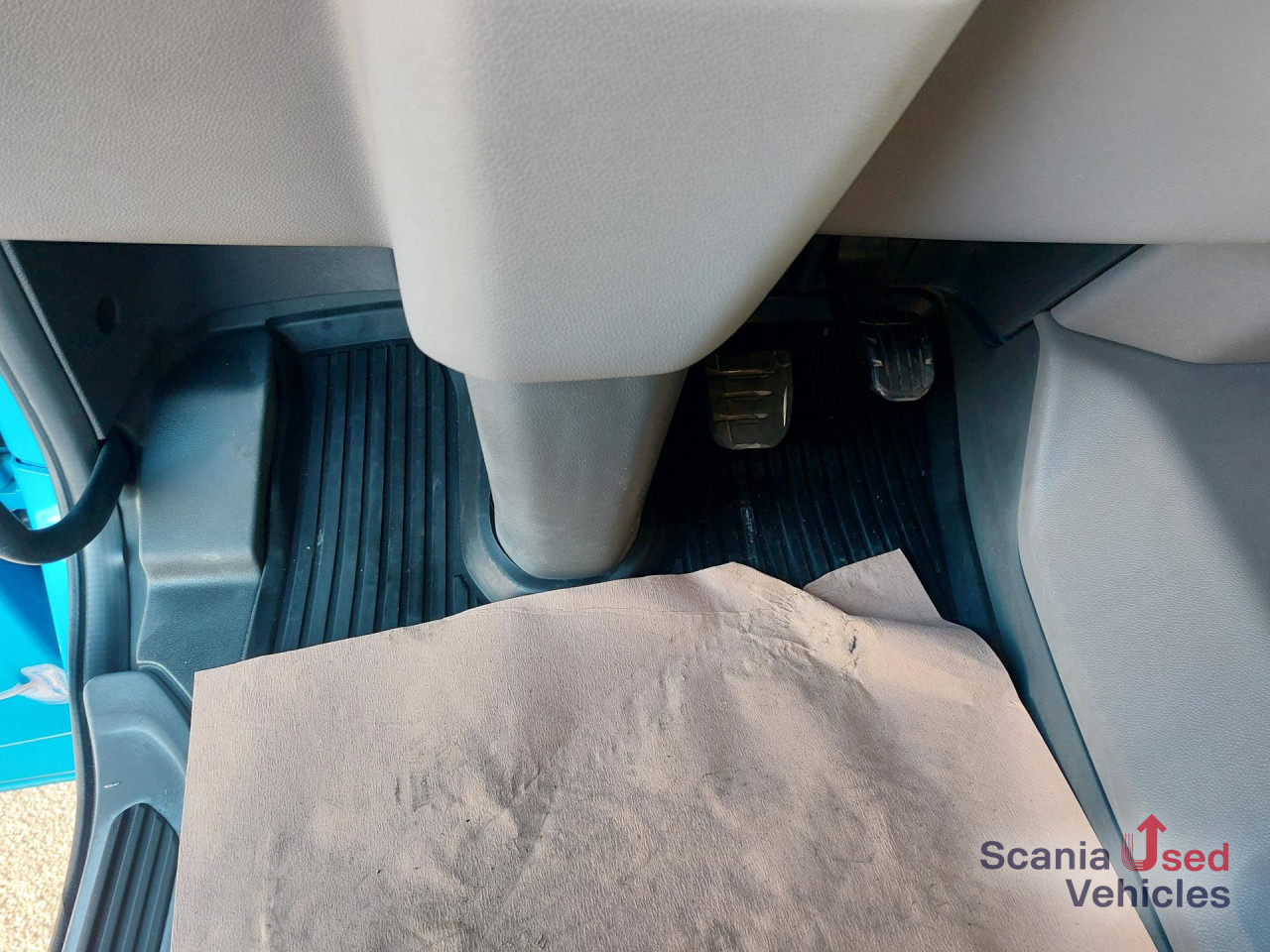 SCANIA R 450 B6x2*4NA - Kiper: slika SCANIA R 450 B6x2*4NA - Kiper SCANIA R 450 B6x2*4NA - Kiper: slika SCANIA R 450 B6x2*4NA - Kiper