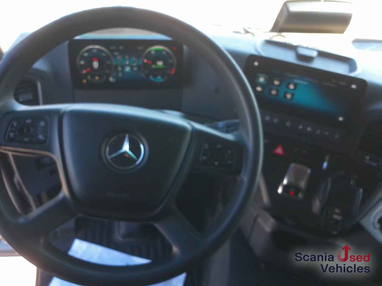 MERCEDES-BENZ Actros 1846LS mit Hydraulik - Tegljač: slika MERCEDES-BENZ Actros 1846LS mit Hydraulik - Tegljač MERCEDES-BENZ Actros 1846LS mit Hydraulik - Tegljač: slika MERCEDES-BENZ Actros 1846LS mit Hydraulik - Tegljač