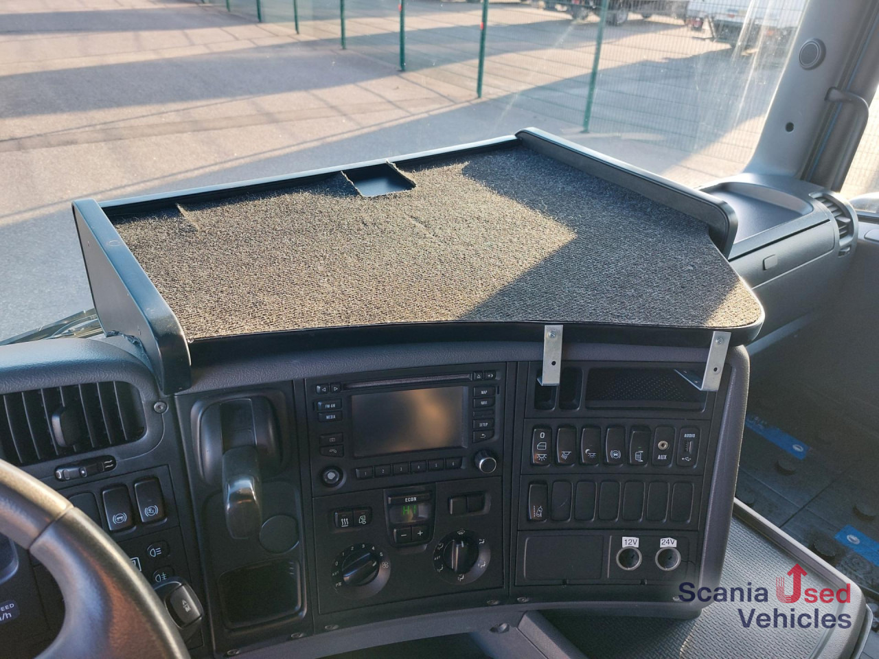 SCANIA G 410 LA4x2MNA Standklima - Tegljač: slika SCANIA G 410 LA4x2MNA Standklima - Tegljač SCANIA G 410 LA4x2MNA Standklima - Tegljač: slika SCANIA G 410 LA4x2MNA Standklima - Tegljač