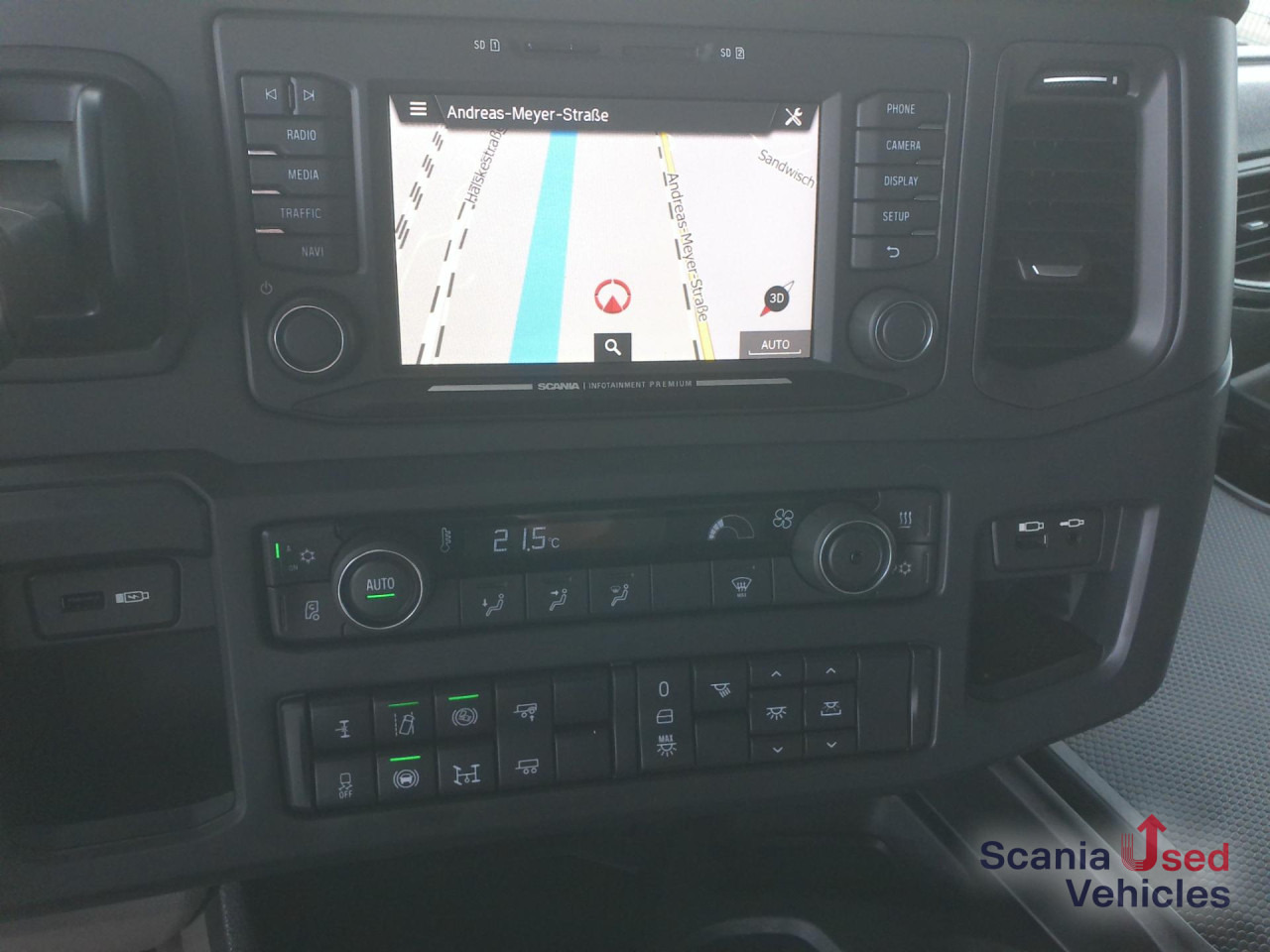 SCANIA R 460 A4x2NA - Tegljač: slika SCANIA R 460 A4x2NA - Tegljač SCANIA R 460 A4x2NA - Tegljač: slika SCANIA R 460 A4x2NA - Tegljač