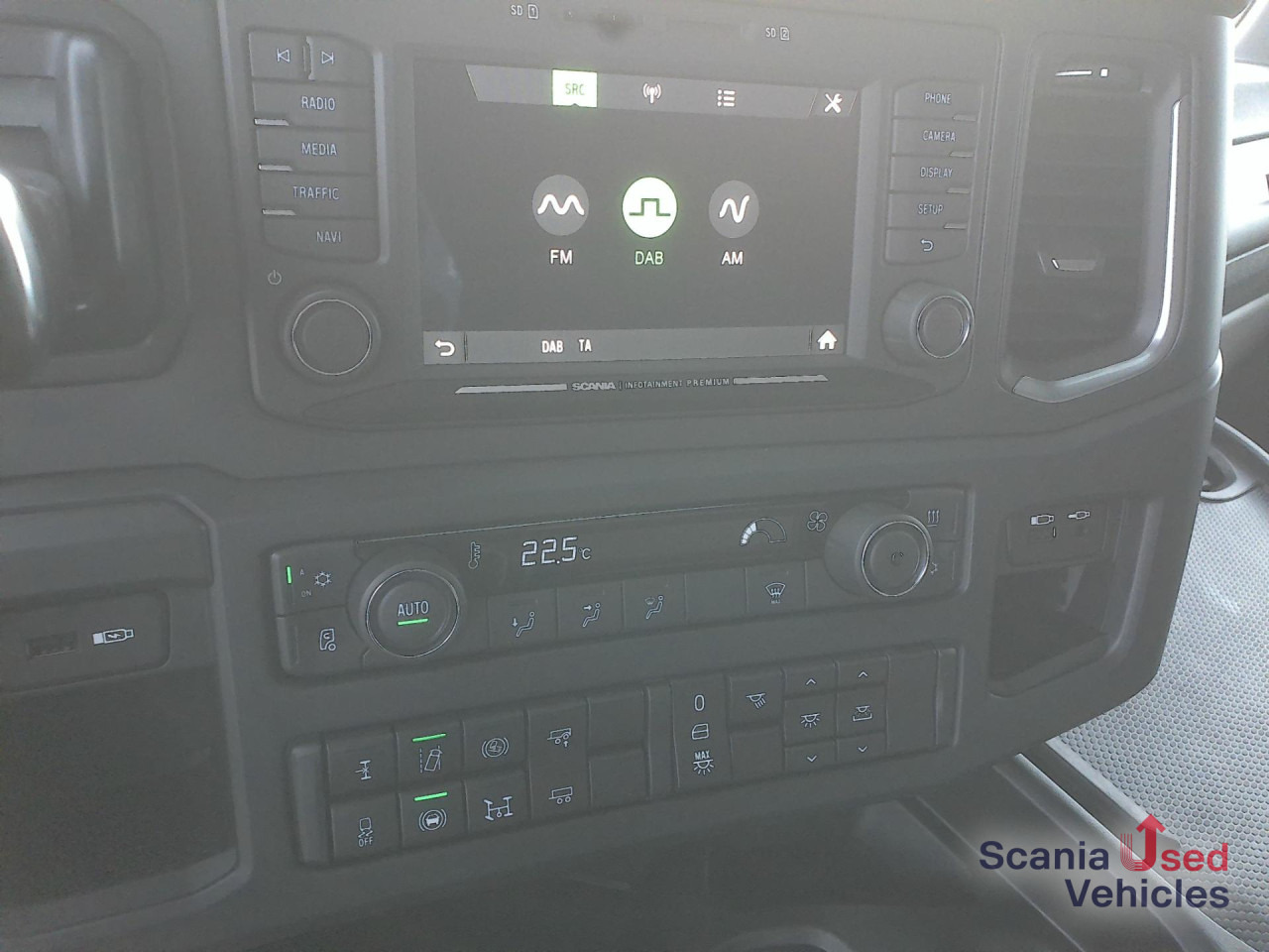 SCANIA R 460 A4x2NA - Tegljač: slika SCANIA R 460 A4x2NA - Tegljač SCANIA R 460 A4x2NA - Tegljač: slika SCANIA R 460 A4x2NA - Tegljač