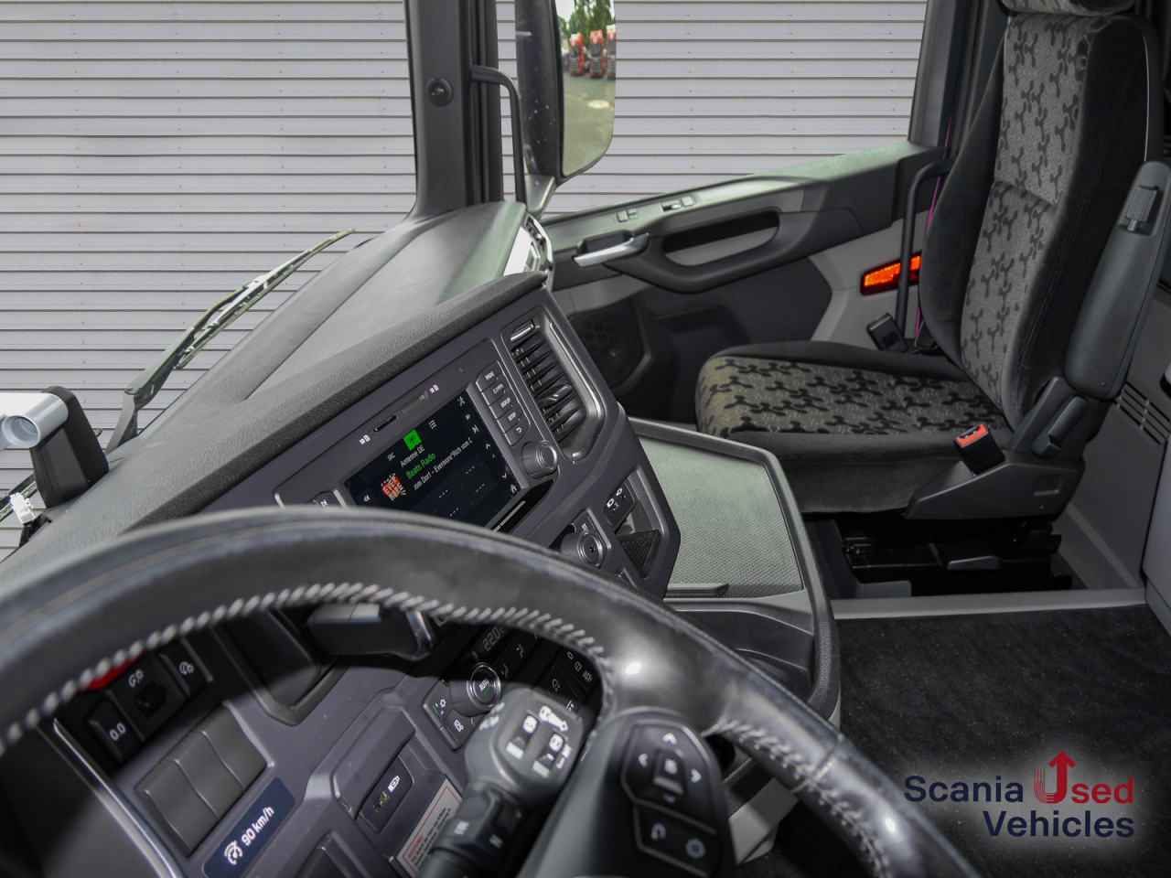 SCANIA R 410 B6x2*4NB - Pritsche / Plane / Hecktüren - - Kamion s ceradom: slika SCANIA R 410 B6x2*4NB - Pritsche / Plane / Hecktüren - - Kamion s ceradom SCANIA R 410 B6x2*4NB - Pritsche / Plane / Hecktüren - - Kamion s ceradom: slika SCANIA R 410 B6x2*4NB - Pritsche / Plane / Hecktüren - - Kamion s ceradom