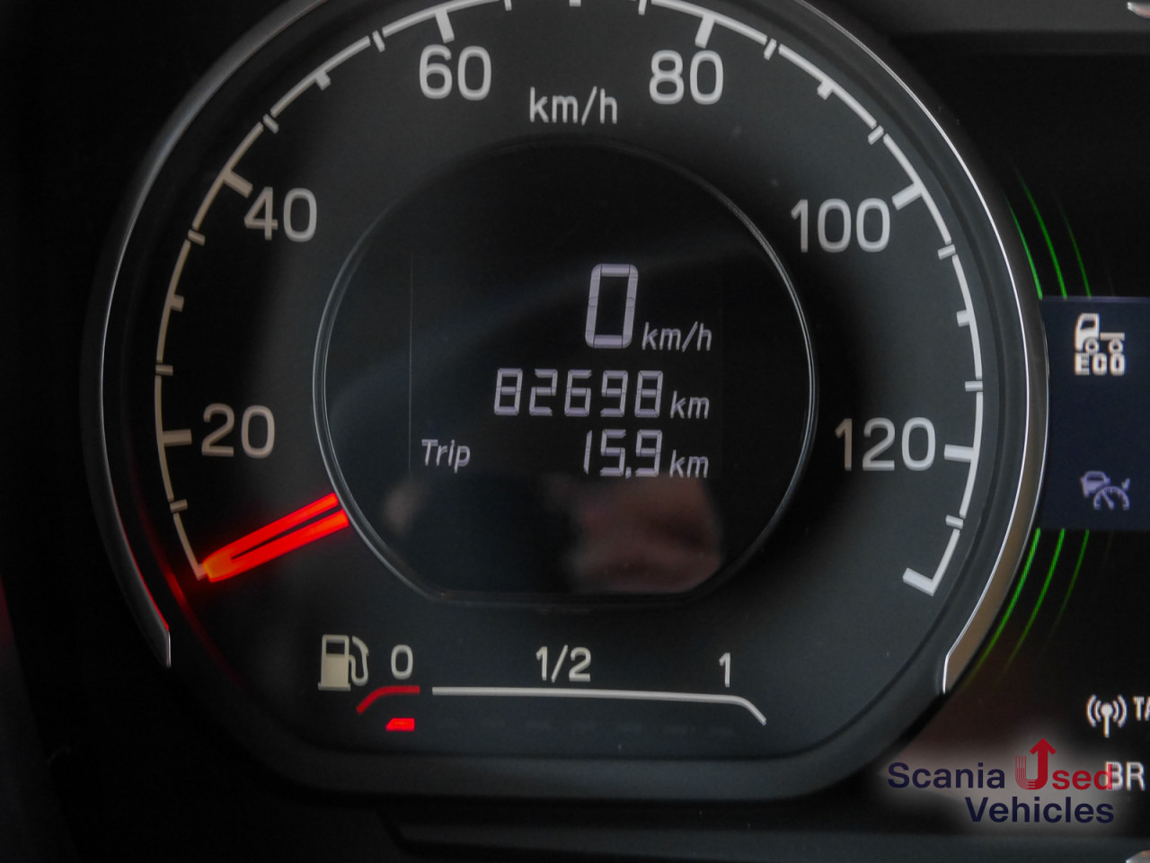 SCANIA R 460 A4x2NA - SUPER - - Tegljač: slika SCANIA R 460 A4x2NA - SUPER - - Tegljač SCANIA R 460 A4x2NA - SUPER - - Tegljač: slika SCANIA R 460 A4x2NA - SUPER - - Tegljač