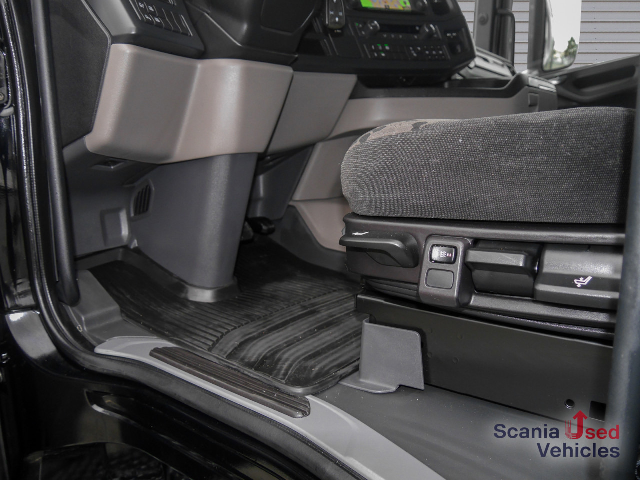 SCANIA R 460 A4x2NA - SUPER - - Tegljač: slika SCANIA R 460 A4x2NA - SUPER - - Tegljač SCANIA R 460 A4x2NA - SUPER - - Tegljač: slika SCANIA R 460 A4x2NA - SUPER - - Tegljač