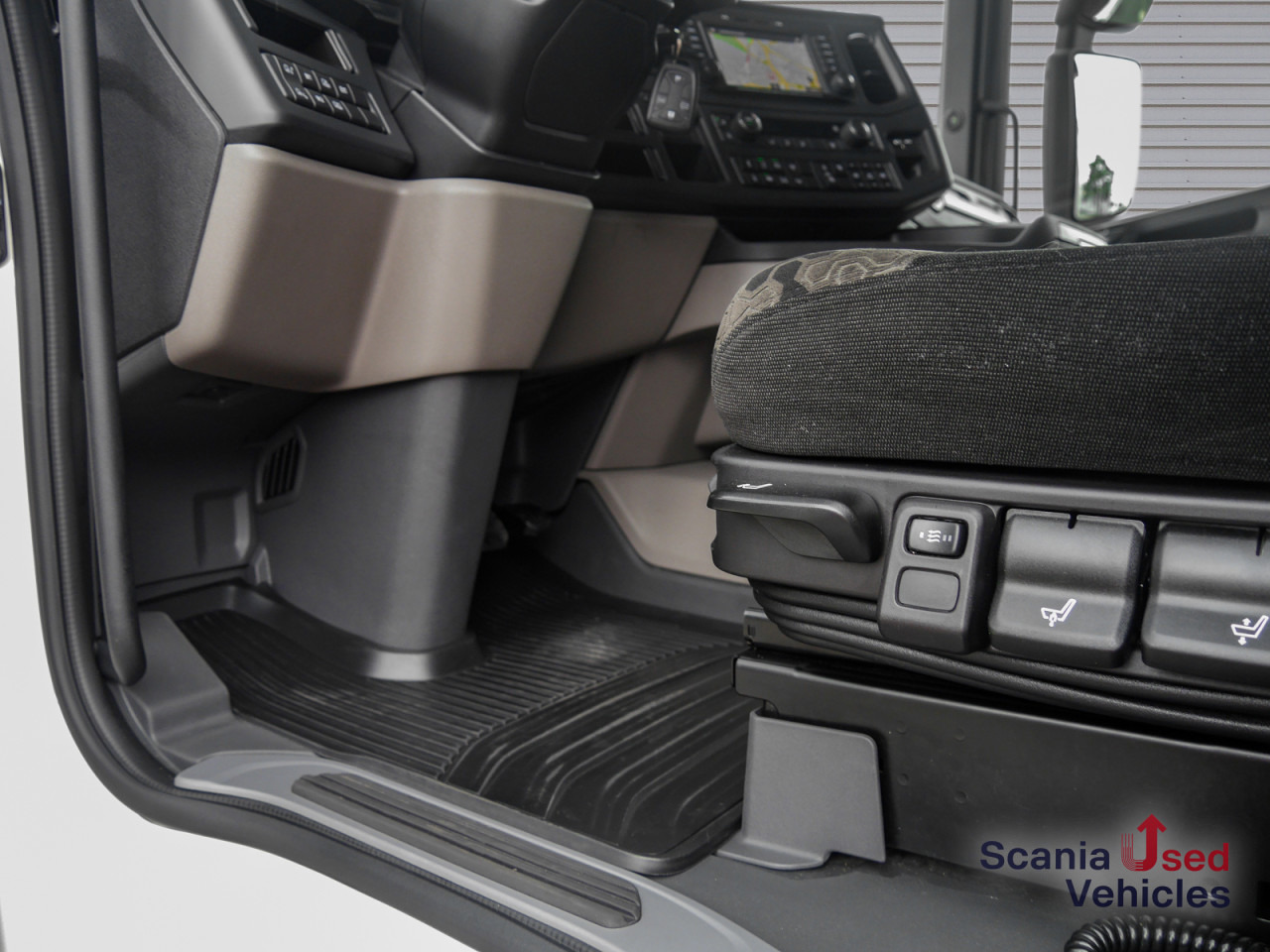 SCANIA R 460 A4x2NA - SUPER - - Tegljač: slika SCANIA R 460 A4x2NA - SUPER - - Tegljač SCANIA R 460 A4x2NA - SUPER - - Tegljač: slika SCANIA R 460 A4x2NA - SUPER - - Tegljač