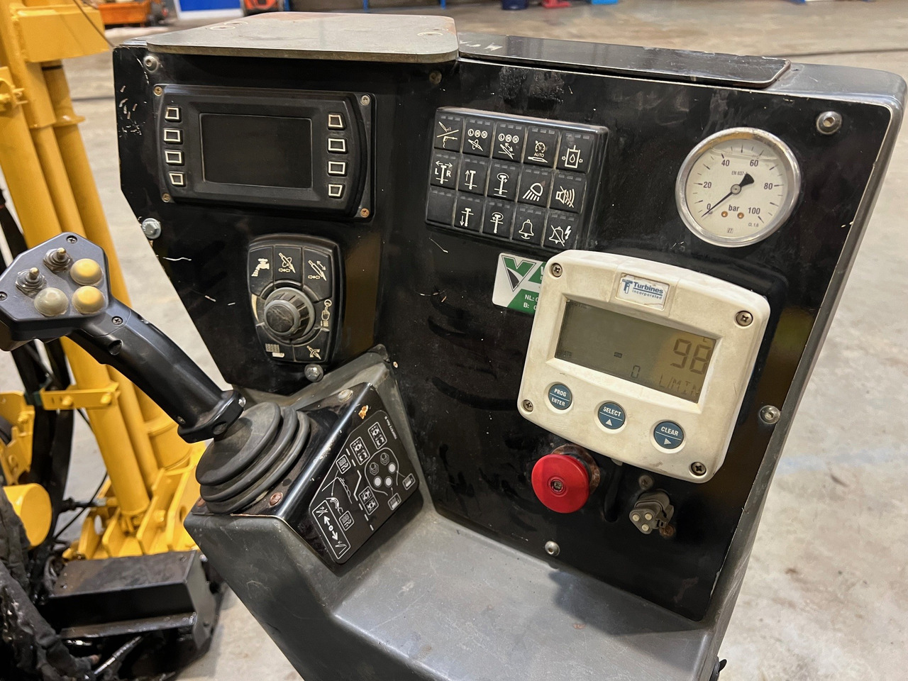 Direkcionalna bušilica Vermeer D20x22S3: slika Direkcionalna bušilica Vermeer D20x22S3 Direkcionalna bušilica Vermeer D20x22S3: slika Direkcionalna bušilica Vermeer D20x22S3