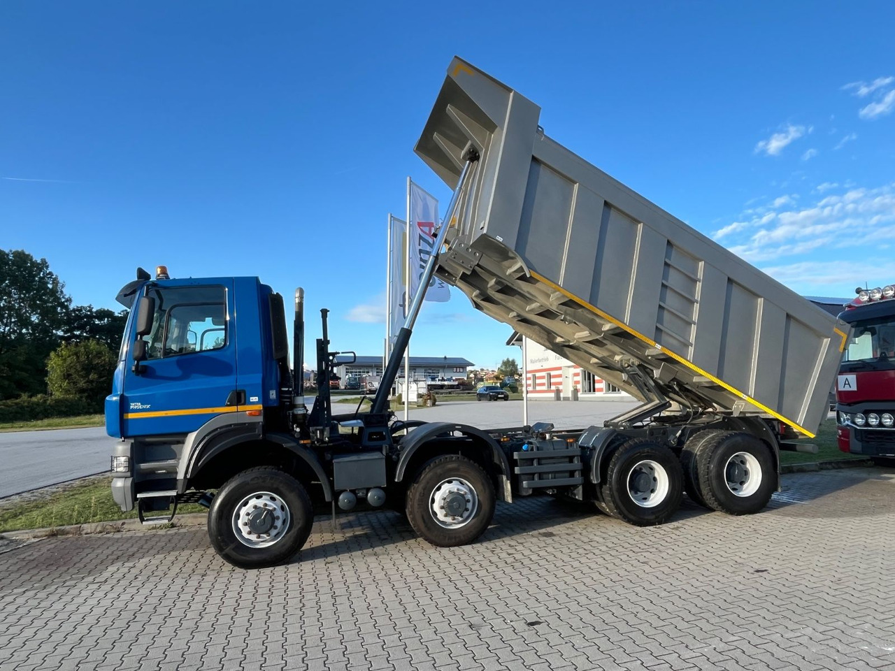 Tatra Phoenix 460T 158 8x8 20m³ Kippmulde - Kiper: slika Tatra Phoenix 460T 158 8x8 20m³ Kippmulde - Kiper Tatra Phoenix 460T 158 8x8 20m³ Kippmulde - Kiper: slika Tatra Phoenix 460T 158 8x8 20m³ Kippmulde - Kiper