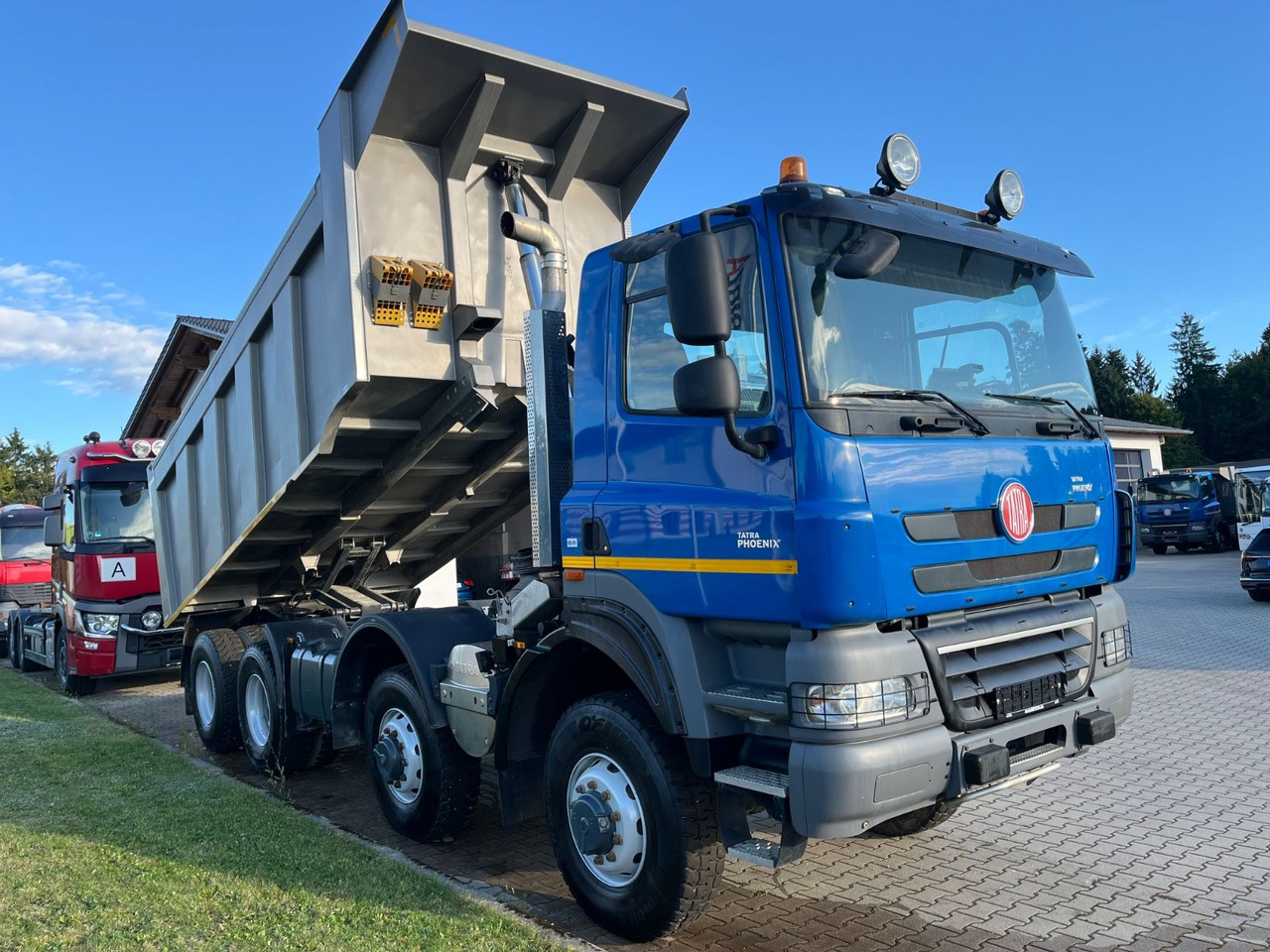 Tatra Phoenix 460T 158 8x8 20m³ Kippmulde - Kiper: slika Tatra Phoenix 460T 158 8x8 20m³ Kippmulde - Kiper Tatra Phoenix 460T 158 8x8 20m³ Kippmulde - Kiper: slika Tatra Phoenix 460T 158 8x8 20m³ Kippmulde - Kiper