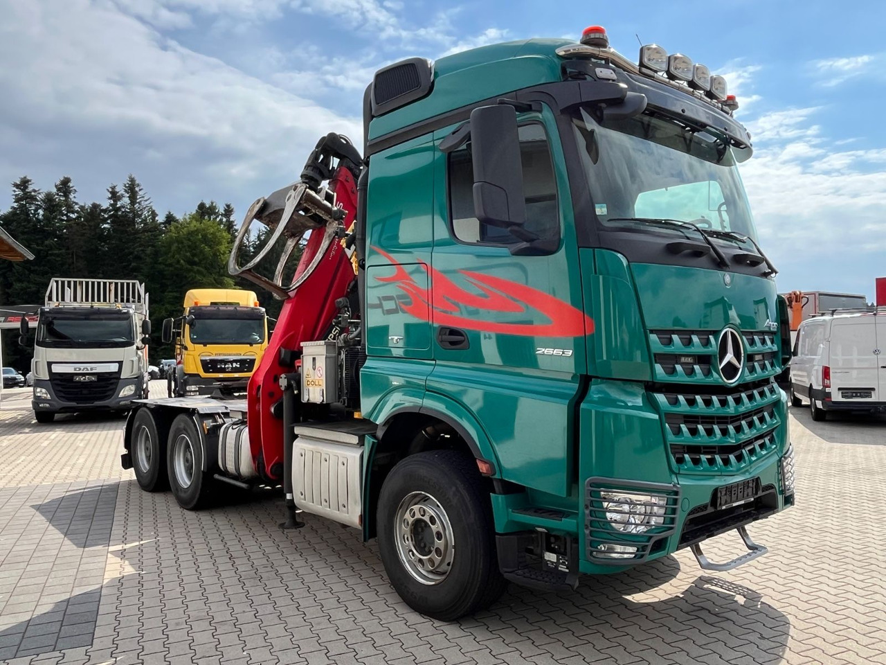 Mercedes-Benz Arocs 2663 6x4 mit Epsilon S260Z Langholzkran - Tegljač: slika Mercedes-Benz Arocs 2663 6x4 mit Epsilon S260Z Langholzkran - Tegljač Mercedes-Benz Arocs 2663 6x4 mit Epsilon S260Z Langholzkran - Tegljač: slika Mercedes-Benz Arocs 2663 6x4 mit Epsilon S260Z Langholzkran - Tegljač