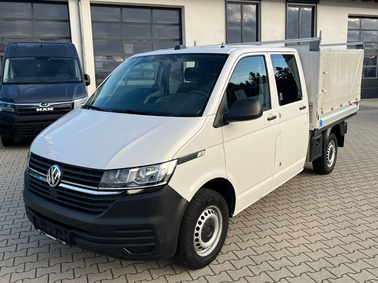 Volkswagen T6.1 DOKA Pritsche 4x4 Sperre Standheizung - Dostavno vozilo s ceradom, Dostavno vozilo s dvostrukom kabinom: slika Volkswagen T6.1 DOKA Pritsche 4x4 Sperre Standheizung - Dostavno vozilo s ceradom, Dostavno vozilo s dvostrukom kabinom Volkswagen T6.1 DOKA Pritsche 4x4 Sperre Standheizung - Dostavno vozilo s ceradom, Dostavno vozilo s dvostrukom kabinom: slika Volkswagen T6.1 DOKA Pritsche 4x4 Sperre Standheizung - Dostavno vozilo s ceradom, Dostavno vozilo s dvostrukom kabinom
