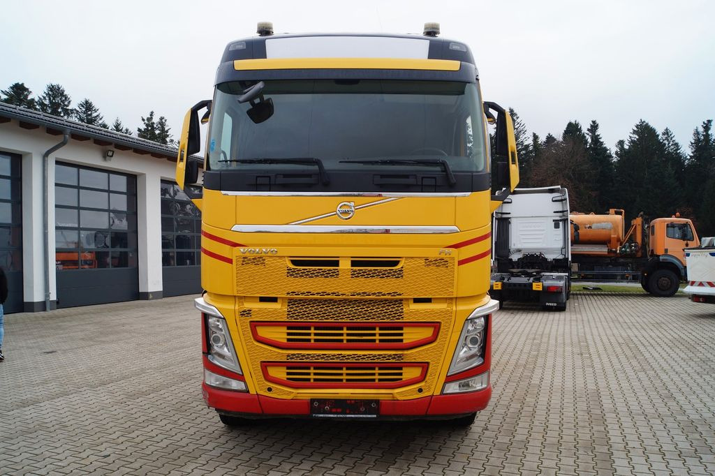 Volvo FH 500 Holztrans. mit Penz 12Z9 Holzkran - Kamion šumar, Kamion s kranom: slika Volvo FH 500 Holztrans. mit Penz 12Z9 Holzkran - Kamion šumar, Kamion s kranom Volvo FH 500 Holztrans. mit Penz 12Z9 Holzkran - Kamion šumar, Kamion s kranom: slika Volvo FH 500 Holztrans. mit Penz 12Z9 Holzkran - Kamion šumar, Kamion s kranom