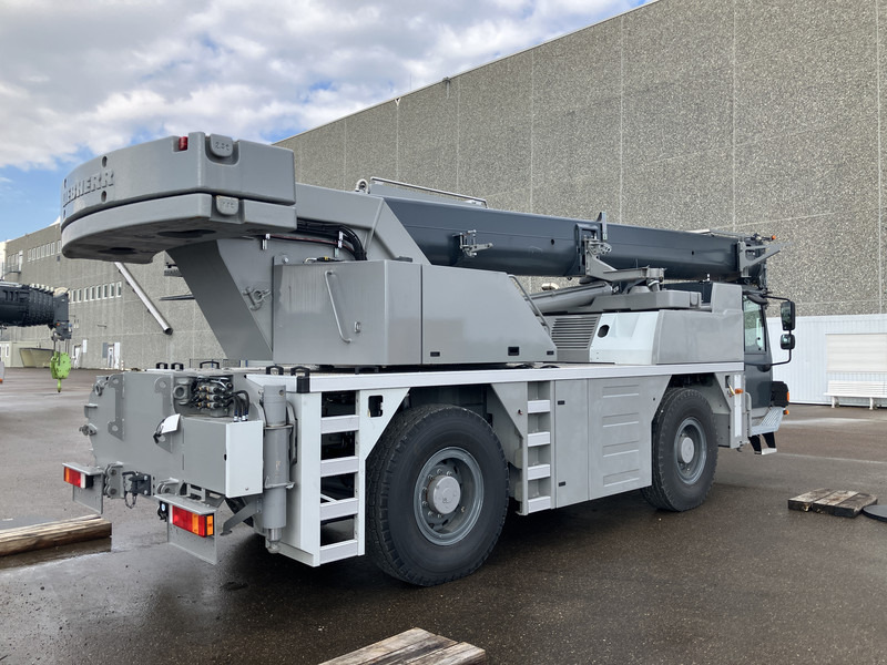 Liebherr LTM 1030-2.1 - Autodizalica: slika Liebherr LTM 1030-2.1 - Autodizalica Liebherr LTM 1030-2.1 - Autodizalica: slika Liebherr LTM 1030-2.1 - Autodizalica