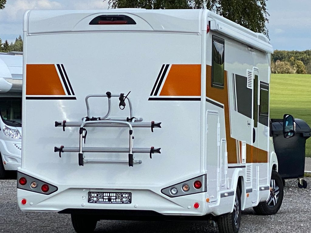 Chausson T 747, face to face - Poluintegrirani kamper: slika Chausson T 747, face to face - Poluintegrirani kamper Chausson T 747, face to face - Poluintegrirani kamper: slika Chausson T 747, face to face - Poluintegrirani kamper