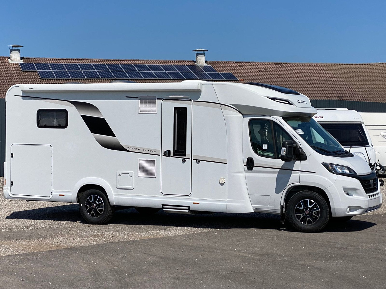 Hobby Optima De Luxe T70 GE,Automatik - Poluintegrirani kamper: slika Hobby Optima De Luxe T70 GE,Automatik - Poluintegrirani kamper Hobby Optima De Luxe T70 GE,Automatik - Poluintegrirani kamper: slika Hobby Optima De Luxe T70 GE,Automatik - Poluintegrirani kamper