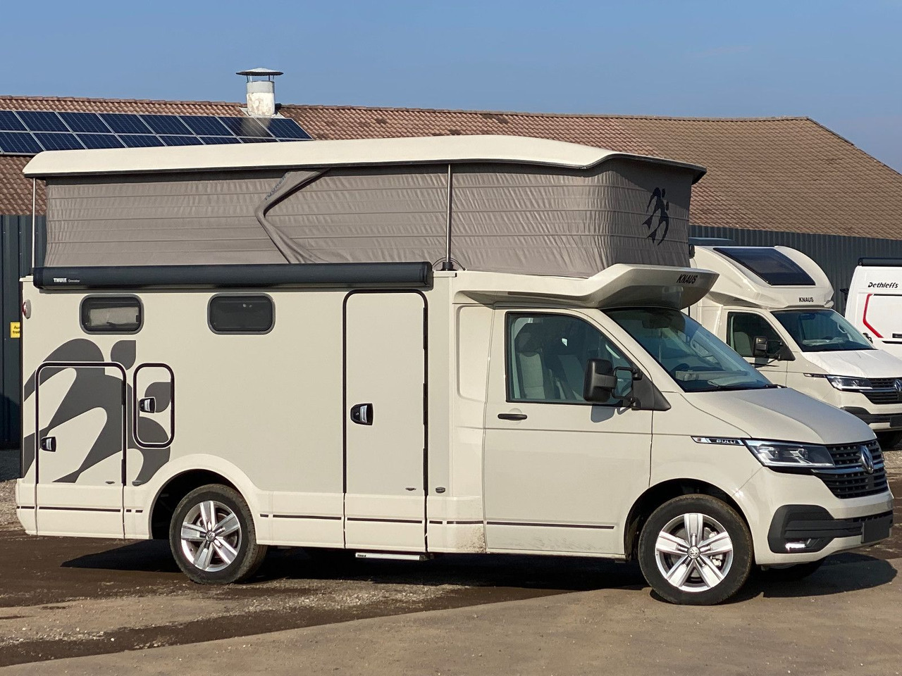 Knaus Tourer CUV 500 MQ CUVISION ohne slide Bett - Poluintegrirani kamper: slika Knaus Tourer CUV 500 MQ CUVISION ohne slide Bett - Poluintegrirani kamper Knaus Tourer CUV 500 MQ CUVISION ohne slide Bett - Poluintegrirani kamper: slika Knaus Tourer CUV 500 MQ CUVISION ohne slide Bett - Poluintegrirani kamper