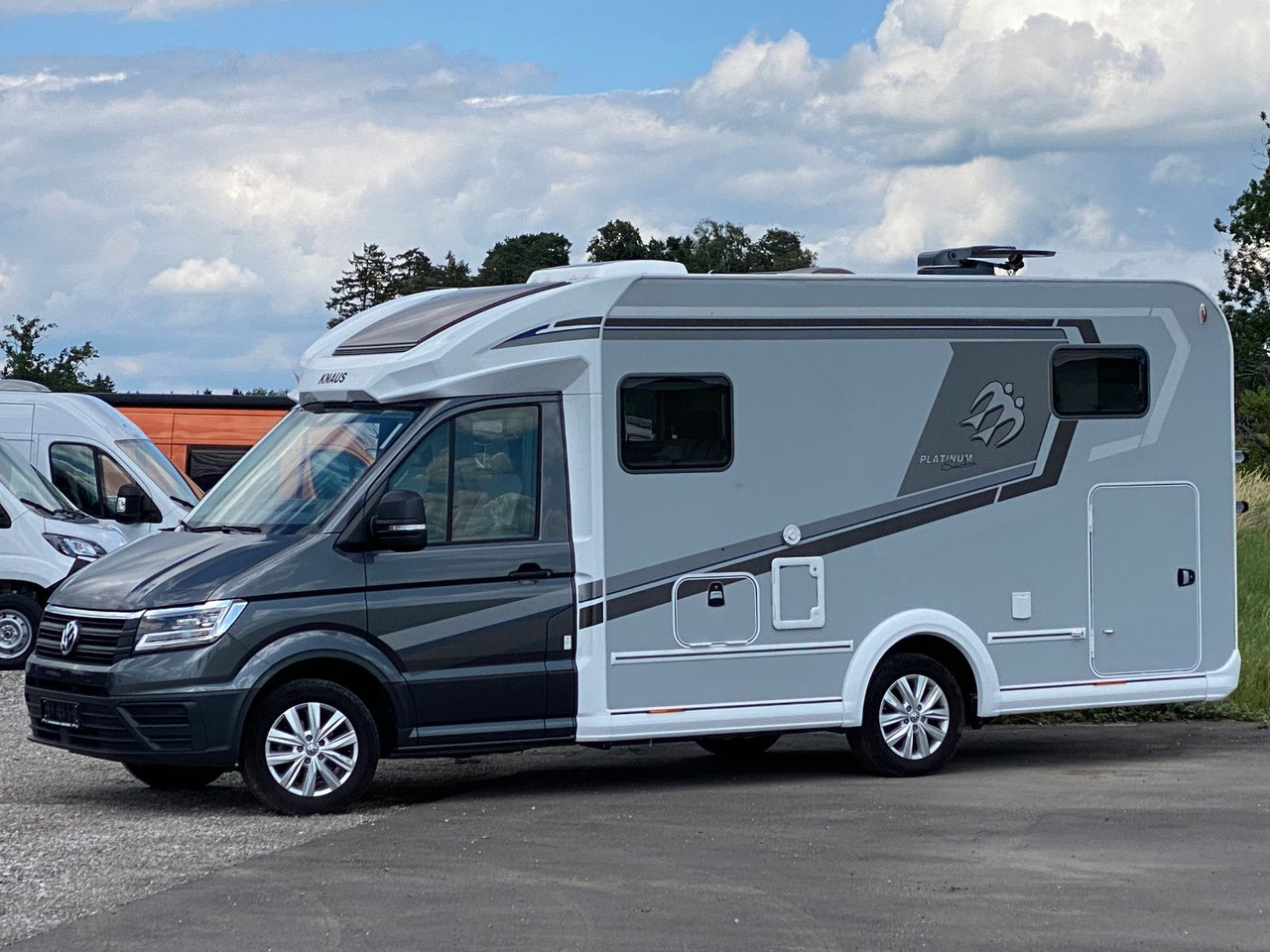 Knaus Van TI PLUS Platinium Selection 650 MEG,Automat - Poluintegrirani kamper: slika Knaus Van TI PLUS Platinium Selection 650 MEG,Automat - Poluintegrirani kamper Knaus Van TI PLUS Platinium Selection 650 MEG,Automat - Poluintegrirani kamper: slika Knaus Van TI PLUS Platinium Selection 650 MEG,Automat - Poluintegrirani kamper