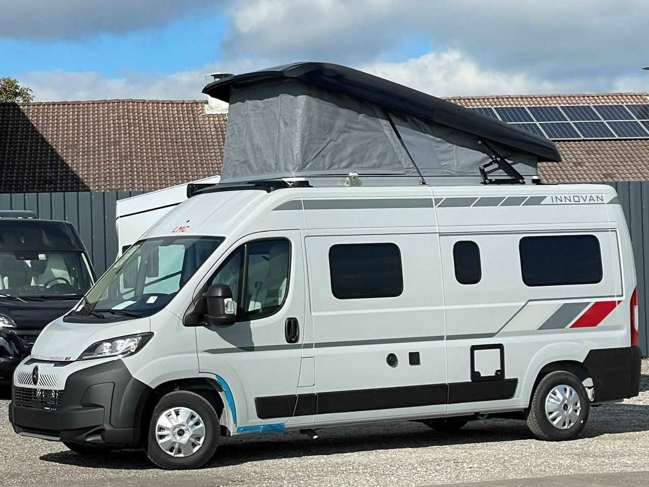 LMC INNOVAN 600 ,ASD, Aufstelldach,26 Modell,Navi - Kamp kombi: slika LMC INNOVAN 600 ,ASD, Aufstelldach,26 Modell,Navi - Kamp kombi LMC INNOVAN 600 ,ASD, Aufstelldach,26 Modell,Navi - Kamp kombi: slika LMC INNOVAN 600 ,ASD, Aufstelldach,26 Modell,Navi - Kamp kombi