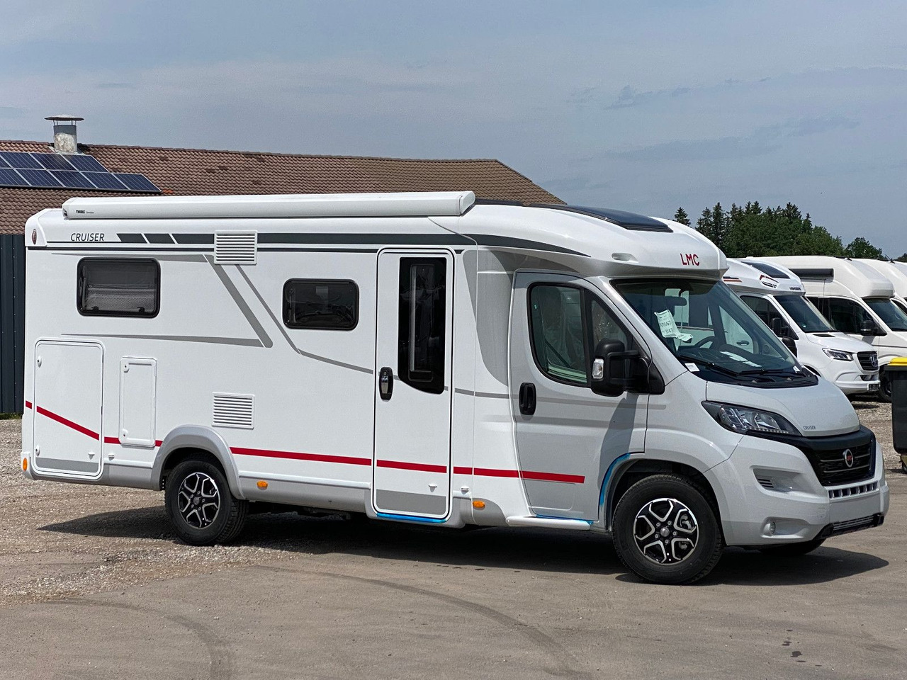 LMC T 662 Grey Selection,Automatik, MarkiseALDE Heiz - Poluintegrirani kamper: slika LMC T 662 Grey Selection,Automatik, MarkiseALDE Heiz - Poluintegrirani kamper LMC T 662 Grey Selection,Automatik, MarkiseALDE Heiz - Poluintegrirani kamper: slika LMC T 662 Grey Selection,Automatik, MarkiseALDE Heiz - Poluintegrirani kamper