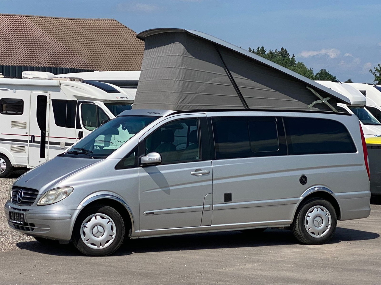 Mercedes-Benz Viano Marco Polo 2.2 CDI - Putnički kombi: slika Mercedes-Benz Viano Marco Polo 2.2 CDI - Putnički kombi Mercedes-Benz Viano Marco Polo 2.2 CDI - Putnički kombi: slika Mercedes-Benz Viano Marco Polo 2.2 CDI - Putnički kombi