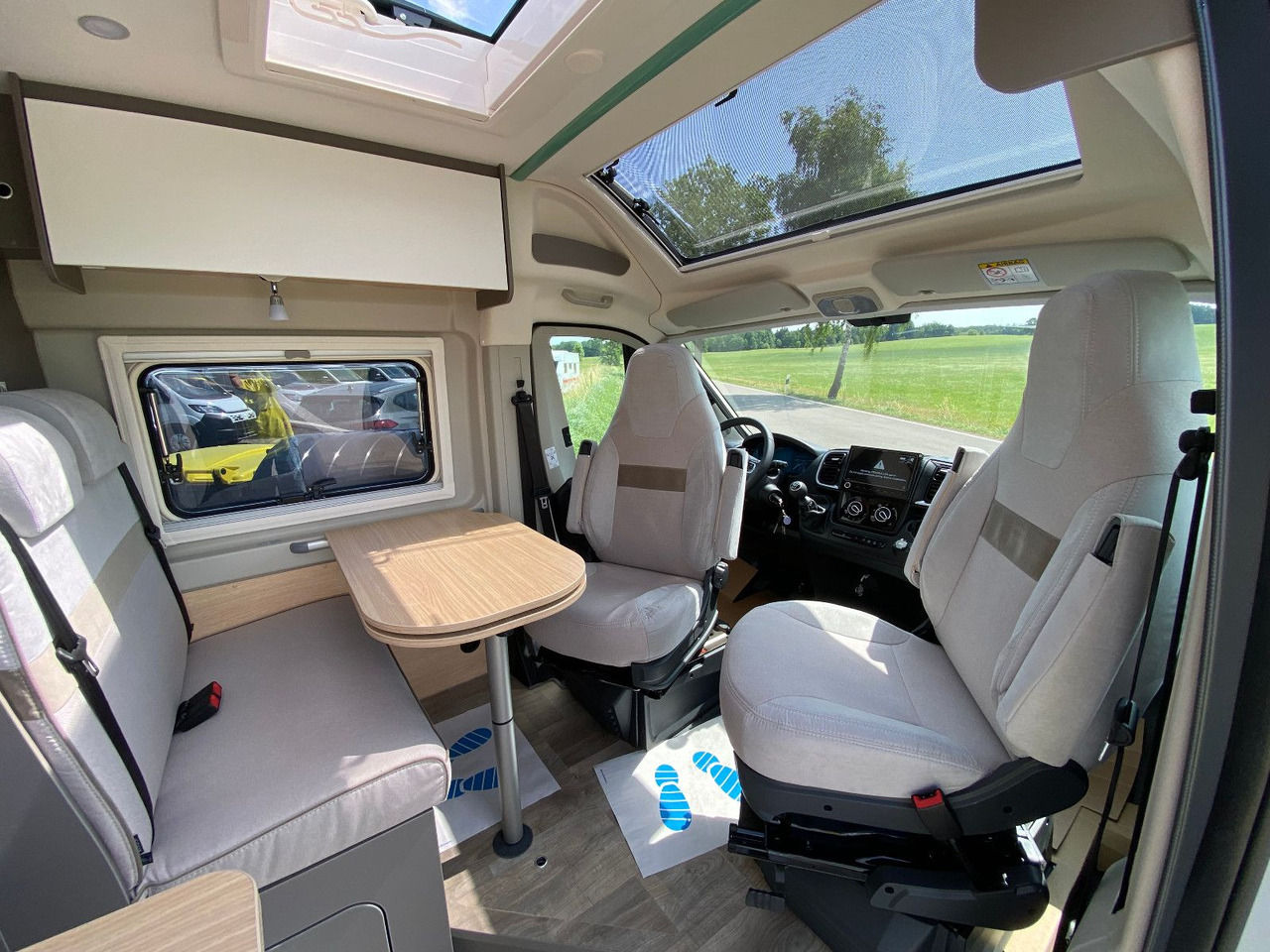 Kamp kombi ROADfans Hopper 600 Modell 2026 / Navigation,Dieselheizun: slika Kamp kombi ROADfans Hopper 600 Modell 2026 / Navigation,Dieselheizun Kamp kombi ROADfans Hopper 600 Modell 2026 / Navigation,Dieselheizun: slika Kamp kombi ROADfans Hopper 600 Modell 2026 / Navigation,Dieselheizun